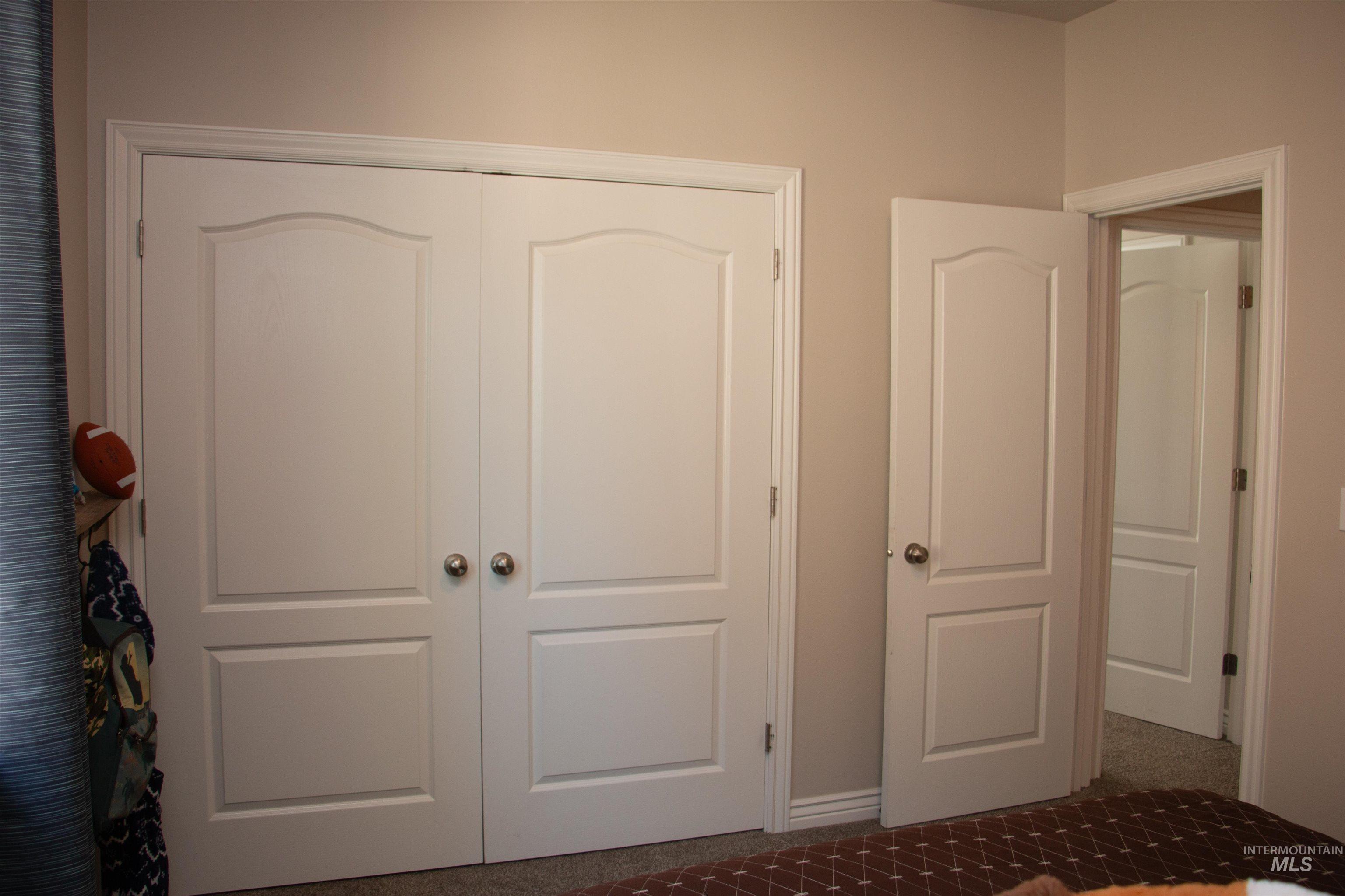 829 W Mountain Ash Loop, Nampa, Idaho 83686, 3 Bedrooms, 2 Bathrooms, Residential For Sale, Price $464,999, 98994950