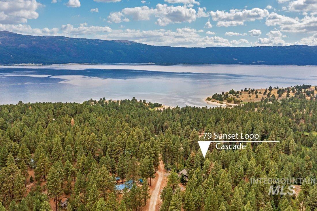 79 Sunset Loop, Cascade, Idaho 83611, 4 Bedrooms, 3 Bathrooms, Residential For Sale, Price $499,000, 98994955
