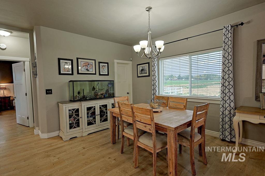 523 Tasia Brianna Dr W, Jerome, Idaho 83338, 3 Bedrooms, 2.5 Bathrooms, Residential For Sale, Price $730,000,MLS 98994957