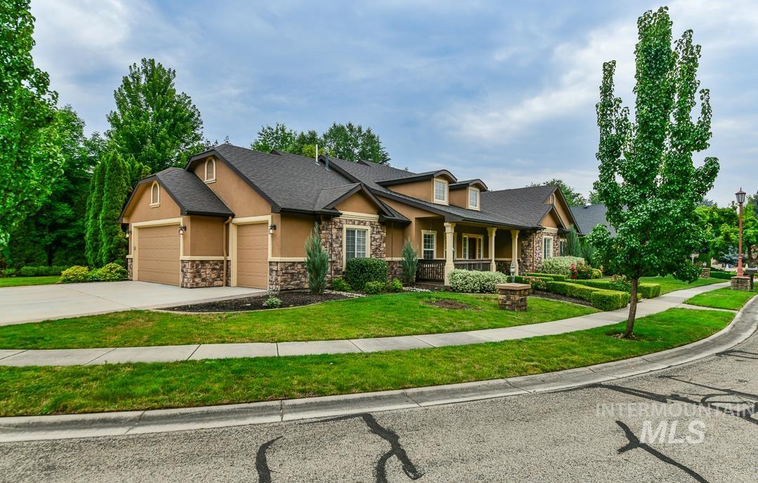 970 S Arbor Island Way, Eagle, Idaho 83616, 3 Bedrooms, 2 Bathrooms, Residential For Sale, Price $719,990, 98994961