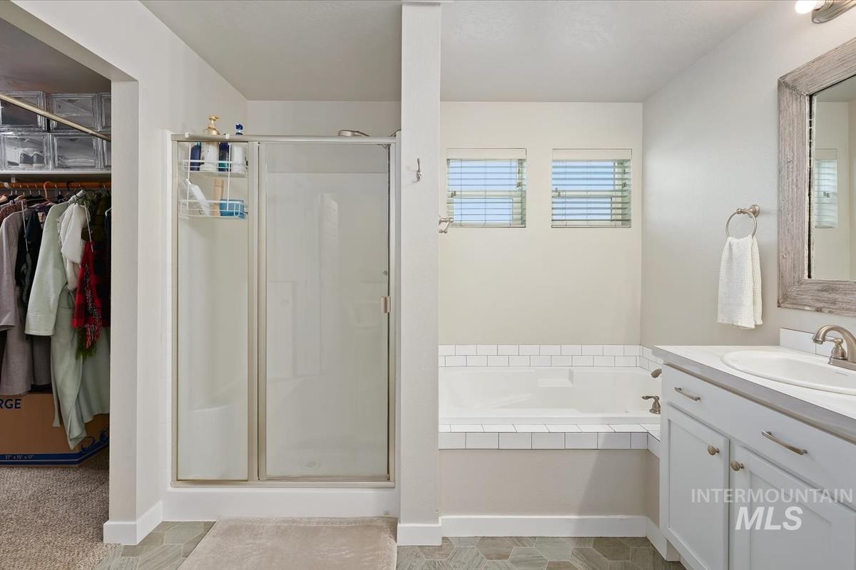 15564 Shorebird Pl, Nampa, Idaho 83651, 4 Bedrooms, 2.5 Bathrooms, Residential For Sale, Price $420,000, 98994963