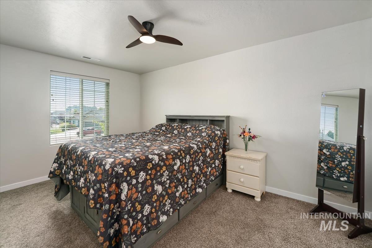 15564 Shorebird Pl, Nampa, Idaho 83651, 4 Bedrooms, 2.5 Bathrooms, Residential For Sale, Price $420,000, 98994963