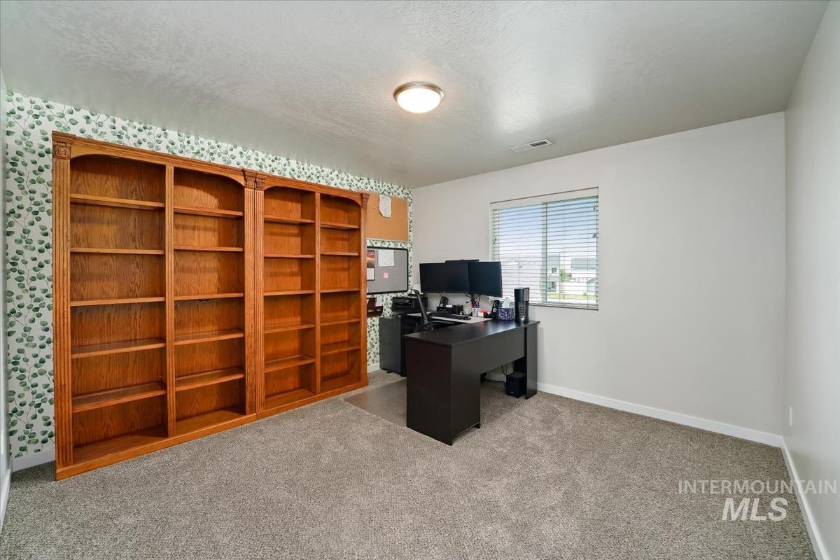 15564 Shorebird Pl, Nampa, Idaho 83651, 4 Bedrooms, 2.5 Bathrooms, Residential For Sale, Price $420,000, 98994963
