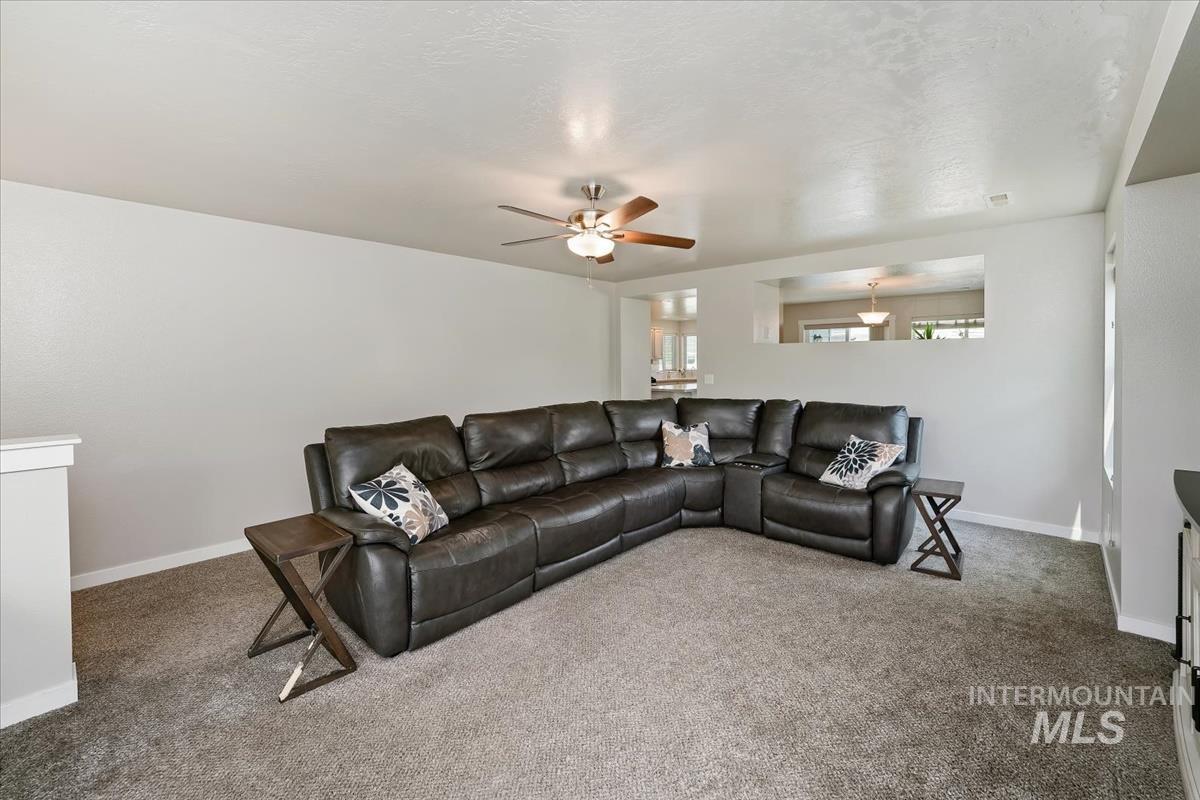 15564 Shorebird Pl, Nampa, Idaho 83651, 4 Bedrooms, 2.5 Bathrooms, Residential For Sale, Price $420,000, 98994963
