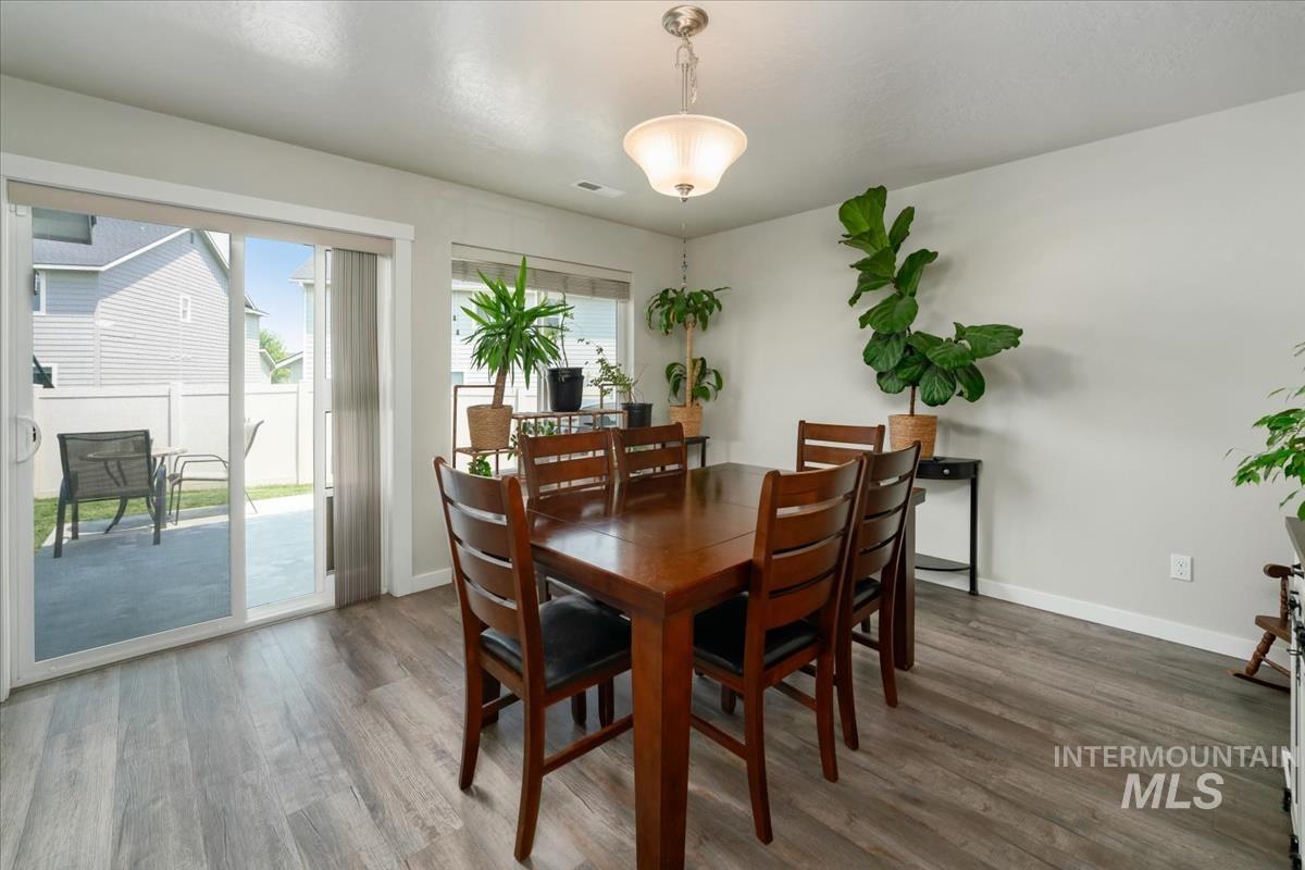 15564 Shorebird Pl, Nampa, Idaho 83651, 4 Bedrooms, 2.5 Bathrooms, Residential For Sale, Price $420,000, 98994963