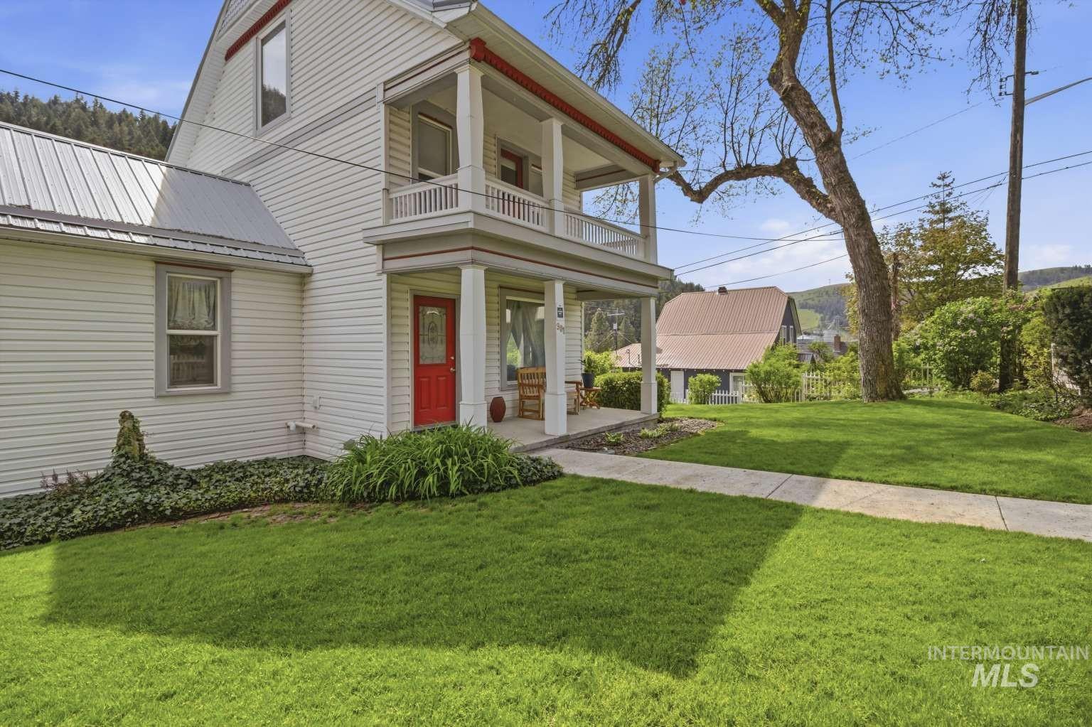 901 E Main St, Kendrick, Idaho 83537, 5 Bedrooms, 4 Bathrooms, Residential For Sale, Price $449,500, 98994970