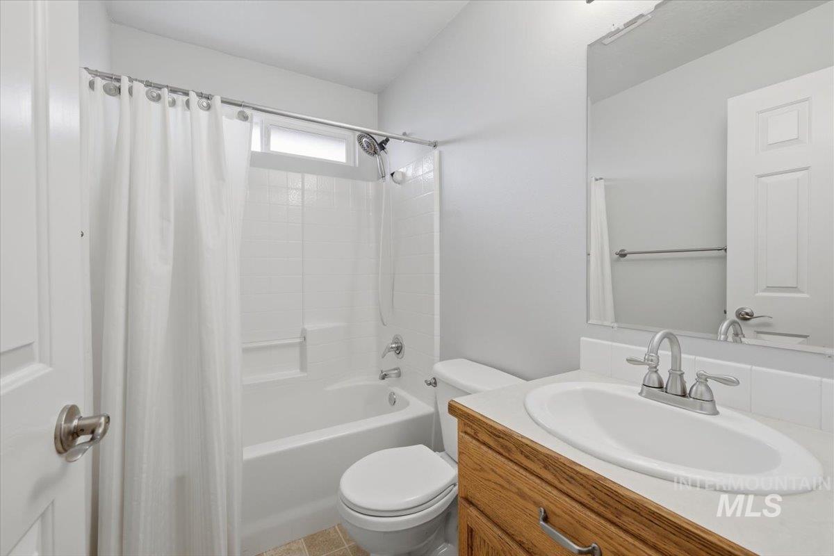 14295 Tara St, Caldwell, Idaho 83607, 3 Bedrooms, 2 Bathrooms, Residential For Sale, Price $359,900, 98994973