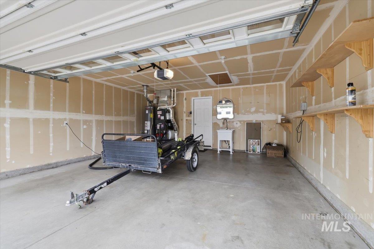 14295 Tara St, Caldwell, Idaho 83607, 3 Bedrooms, 2 Bathrooms, Residential For Sale, Price $359,900, 98994973