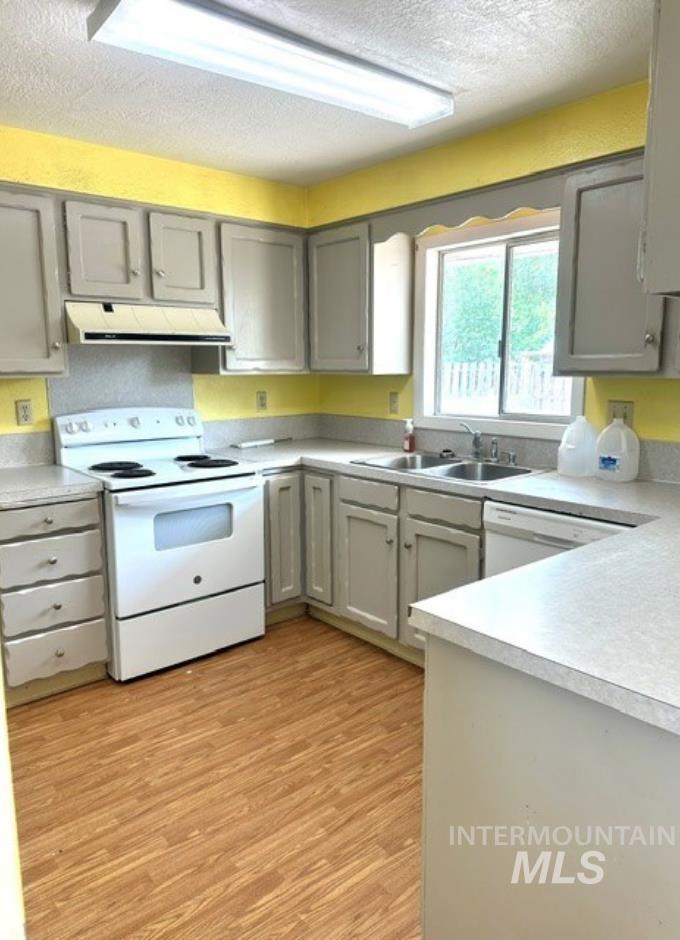 307 W Arizona Ave, Homedale, Idaho 83628, 3 Bedrooms, 2 Bathrooms, Residential For Sale, Price $285,000,MLS 98994974