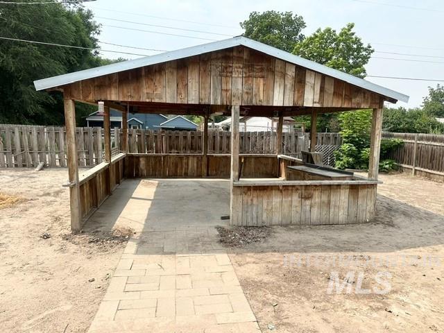 307 W Arizona Ave, Homedale, Idaho 83628, 3 Bedrooms, 2 Bathrooms, Residential For Sale, Price $285,000,MLS 98994974
