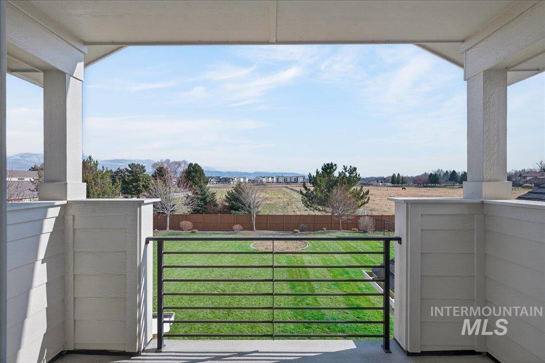 604 S Rivermist Ave, Star, Idaho 83669, 5 Bedrooms, 3.5 Bathrooms, Residential For Sale, Price $1,049,000, 98994976