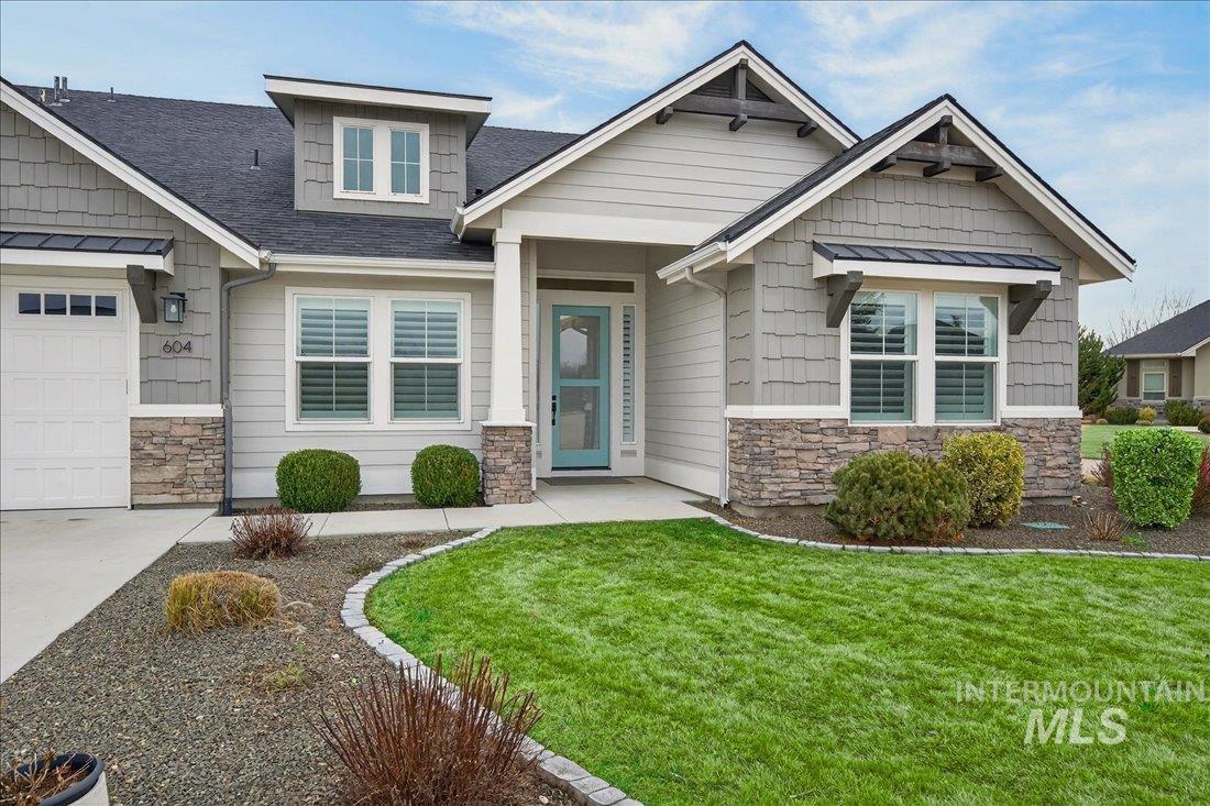 604 S Rivermist Ave, Star, Idaho 83669, 5 Bedrooms, 3.5 Bathrooms, Residential For Sale, Price $1,049,000, 98994976