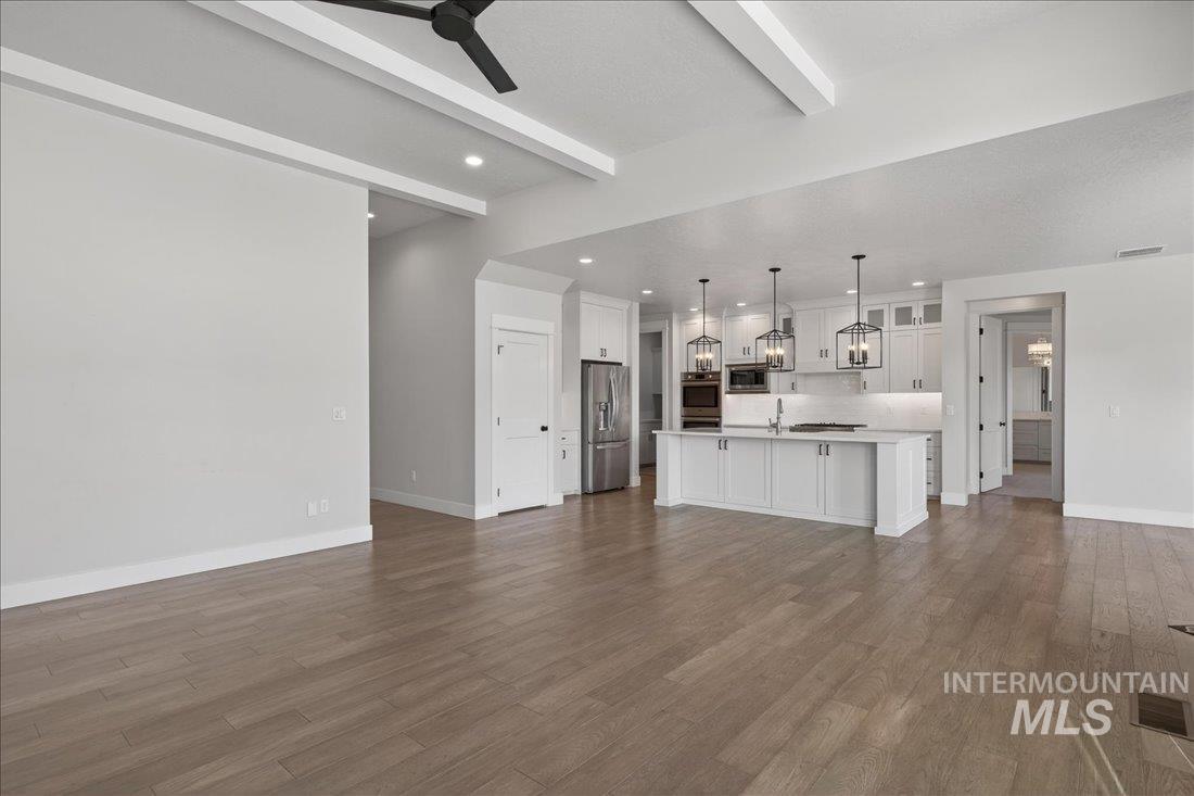 604 S Rivermist Ave, Star, Idaho 83669, 5 Bedrooms, 3.5 Bathrooms, Residential For Sale, Price $1,049,000, 98994976
