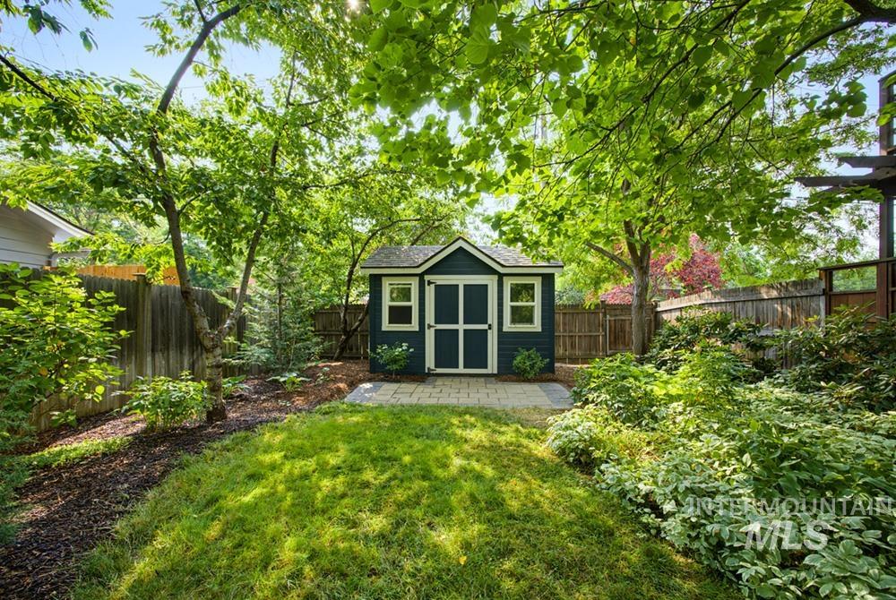 119 S Walnut St, Boise, Idaho 83712, 2 Bedrooms, 2 Bathrooms, Residential For Sale, Price $898,000,MLS 98994977