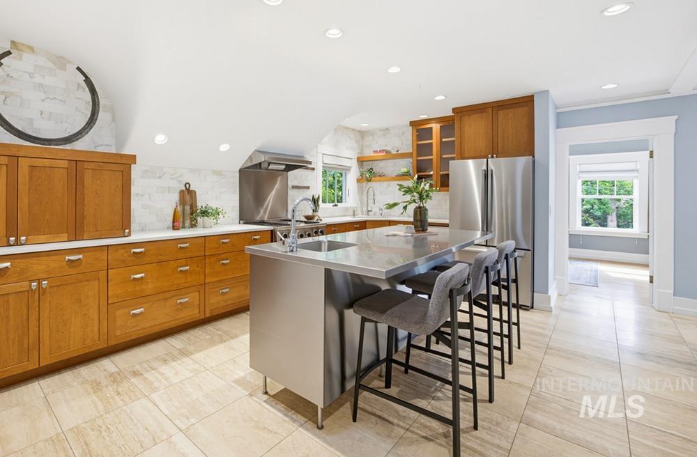 119 S Walnut St, Boise, Idaho 83712, 2 Bedrooms, 2 Bathrooms, Residential For Sale, Price $898,000,MLS 98994977