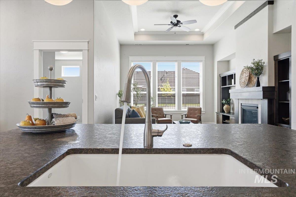 5017 S Hill Farm Ln, Meridian, Idaho 83642, 3 Bedrooms, 2 Bathrooms, Residential For Sale, Price $579,900, 98994978