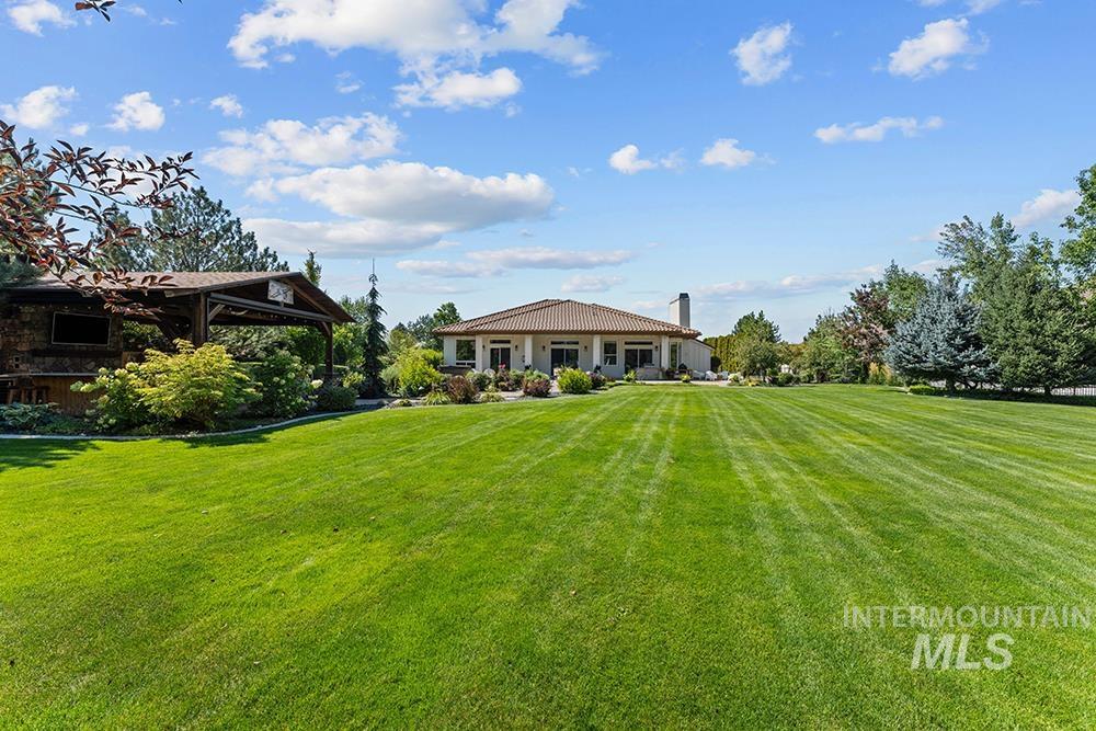 6676 N Double Eagle Ln, Meridian, Idaho 83646, 4 Bedrooms, 3.5 Bathrooms, Residential For Sale, Price $2,295,000, 98994982