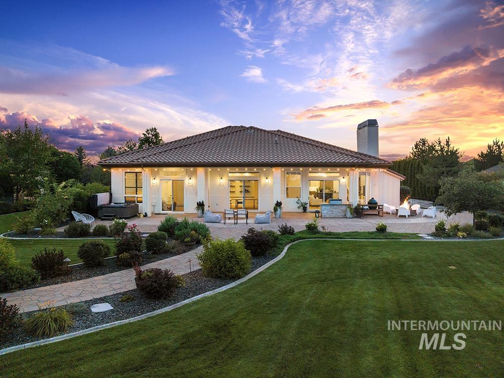 6676 N Double Eagle Ln, Meridian, Idaho 83646, 4 Bedrooms, 3.5 Bathrooms, Residential For Sale, Price $2,295,000, 98994982