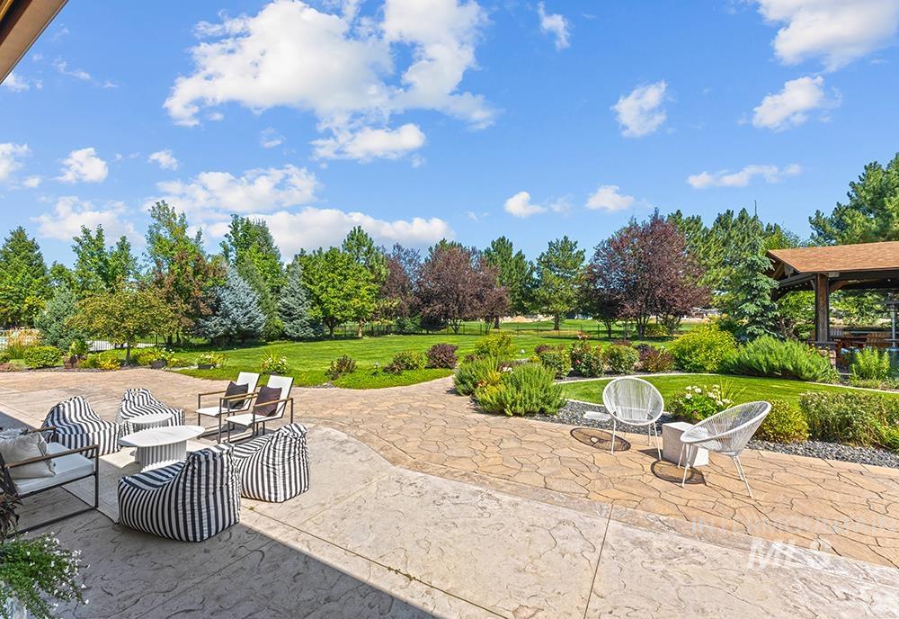 6676 N Double Eagle Ln, Meridian, Idaho 83646, 4 Bedrooms, 3.5 Bathrooms, Residential For Sale, Price $2,295,000, 98994982