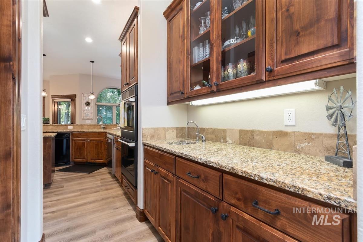 731 W Bogus View Dr., Eagle, Idaho 83616, 4 Bedrooms, 4 Bathrooms, Residential For Sale, Price $1,399,990, 98994983