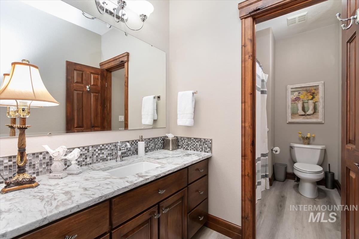 731 W Bogus View Dr., Eagle, Idaho 83616, 4 Bedrooms, 4 Bathrooms, Residential For Sale, Price $1,299,990,MLS 98994983
