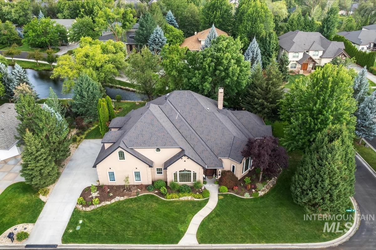 731 W Bogus View Dr., Eagle, Idaho 83616, 4 Bedrooms, 4 Bathrooms, Residential For Sale, Price $1,299,990,MLS 98994983