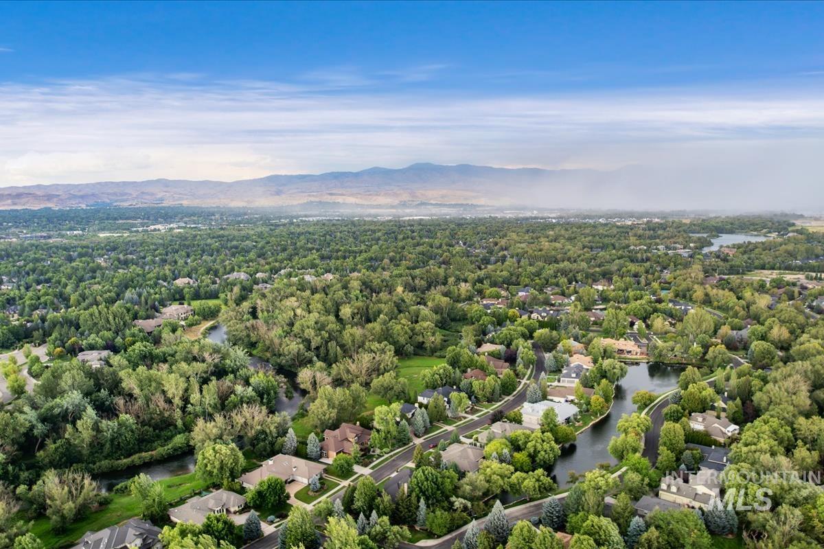 731 W Bogus View Dr., Eagle, Idaho 83616, 4 Bedrooms, 4 Bathrooms, Residential For Sale, Price $1,399,990, 98994983