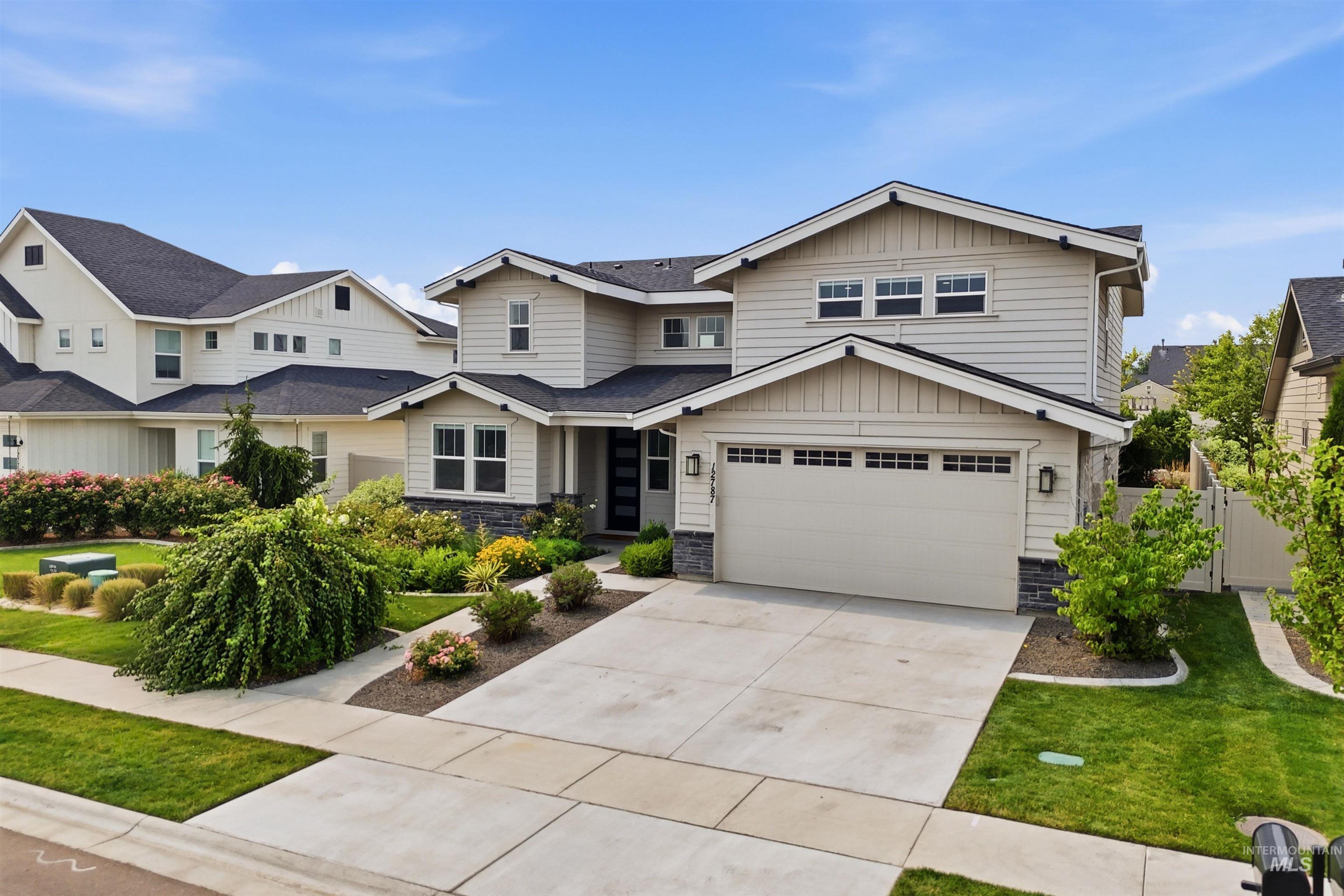 12787 S Farrara Way, Nampa, Idaho 83686, 3 Bedrooms, 2.5 Bathrooms, Residential For Sale, Price $549,000,MLS 98994988