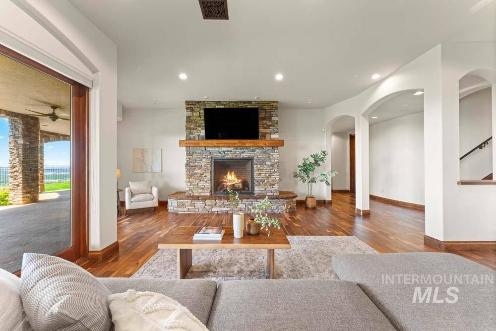4162 W Quail Hill Court, Boise, Idaho 83703, 6 Bedrooms, 8.5 Bathrooms, Residential For Sale, Price $3,699,000, 98994989