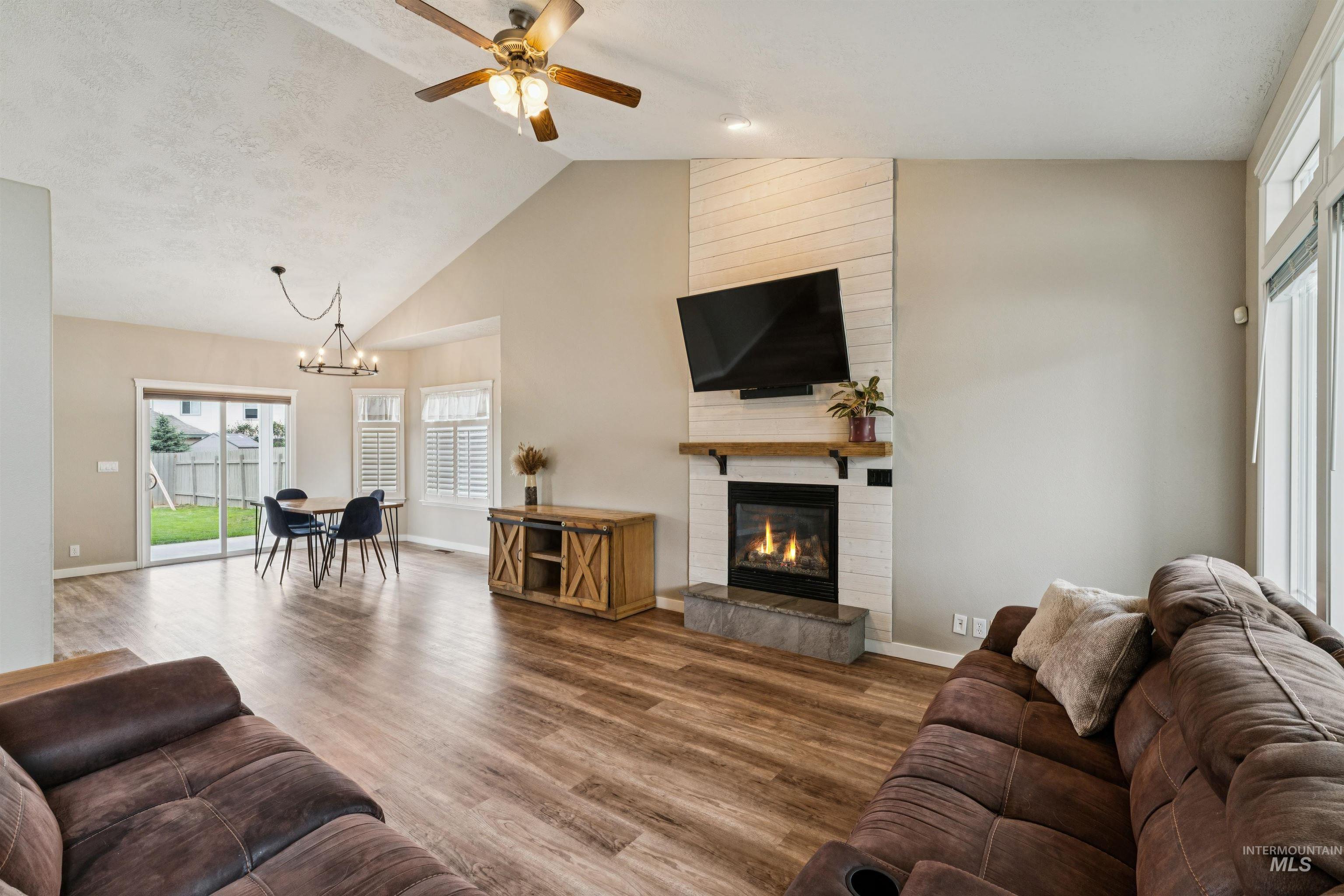 2899 S Bailey Ave, Meridian, Idaho 83642, 4 Bedrooms, 2.5 Bathrooms, Residential For Sale, Price $599,900,MLS 98994991
