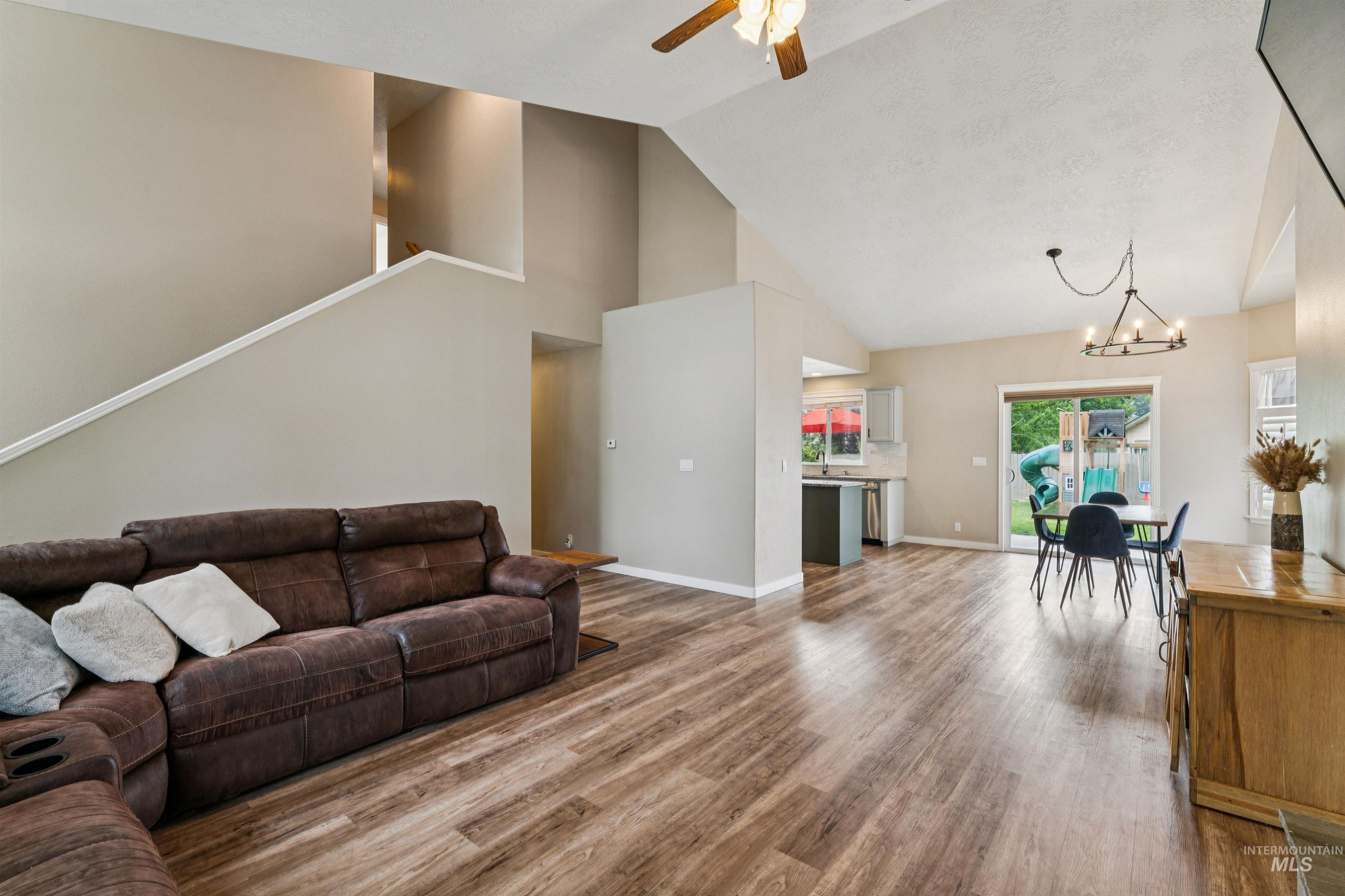 2899 S Bailey Ave, Meridian, Idaho 83642, 4 Bedrooms, 2.5 Bathrooms, Residential For Sale, Price $599,900,MLS 98994991
