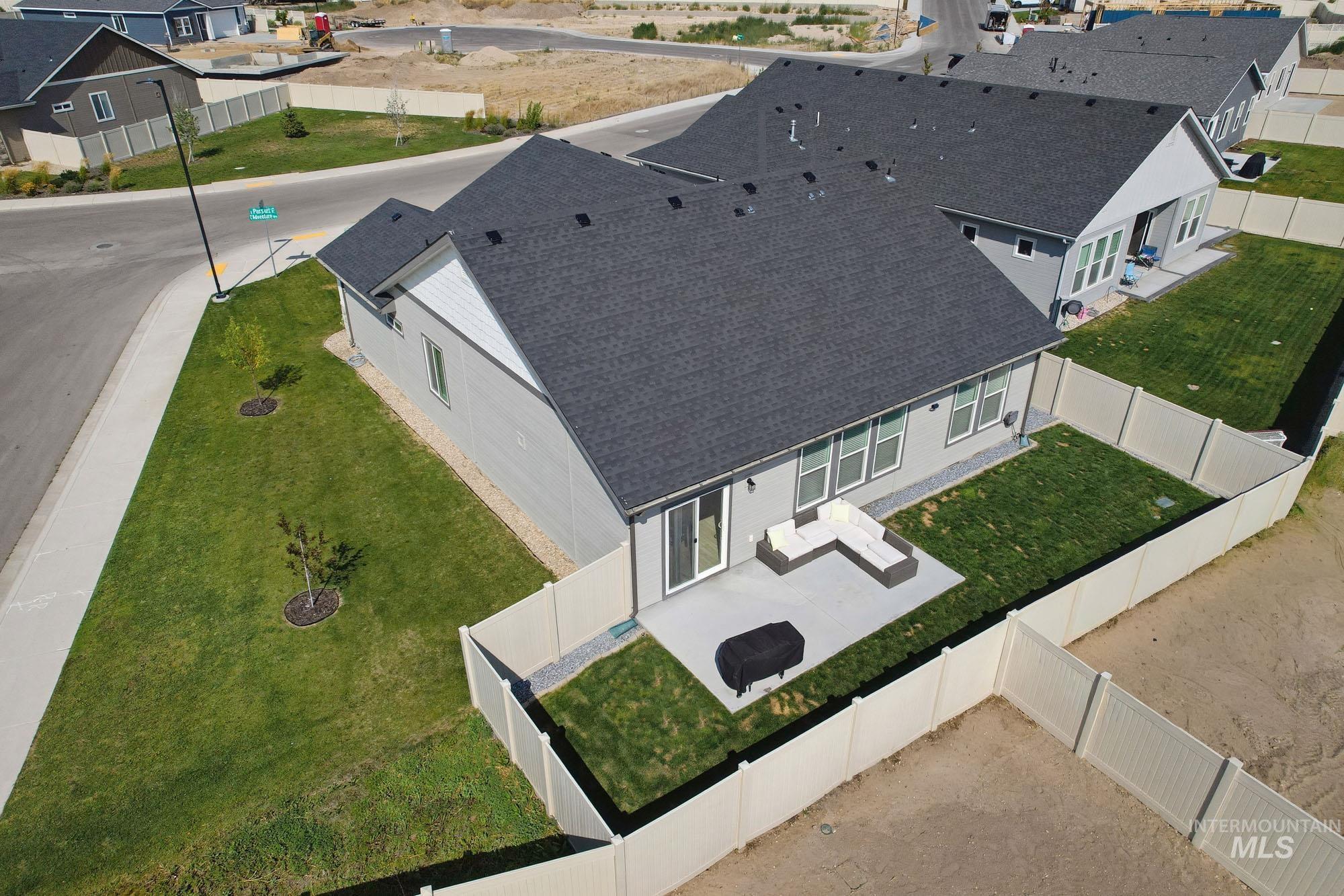 1001 E Pursuit Drive, Kuna, Idaho 83634, 3 Bedrooms, 2 Bathrooms, Residential For Sale, Price $475,000,MLS 98994993