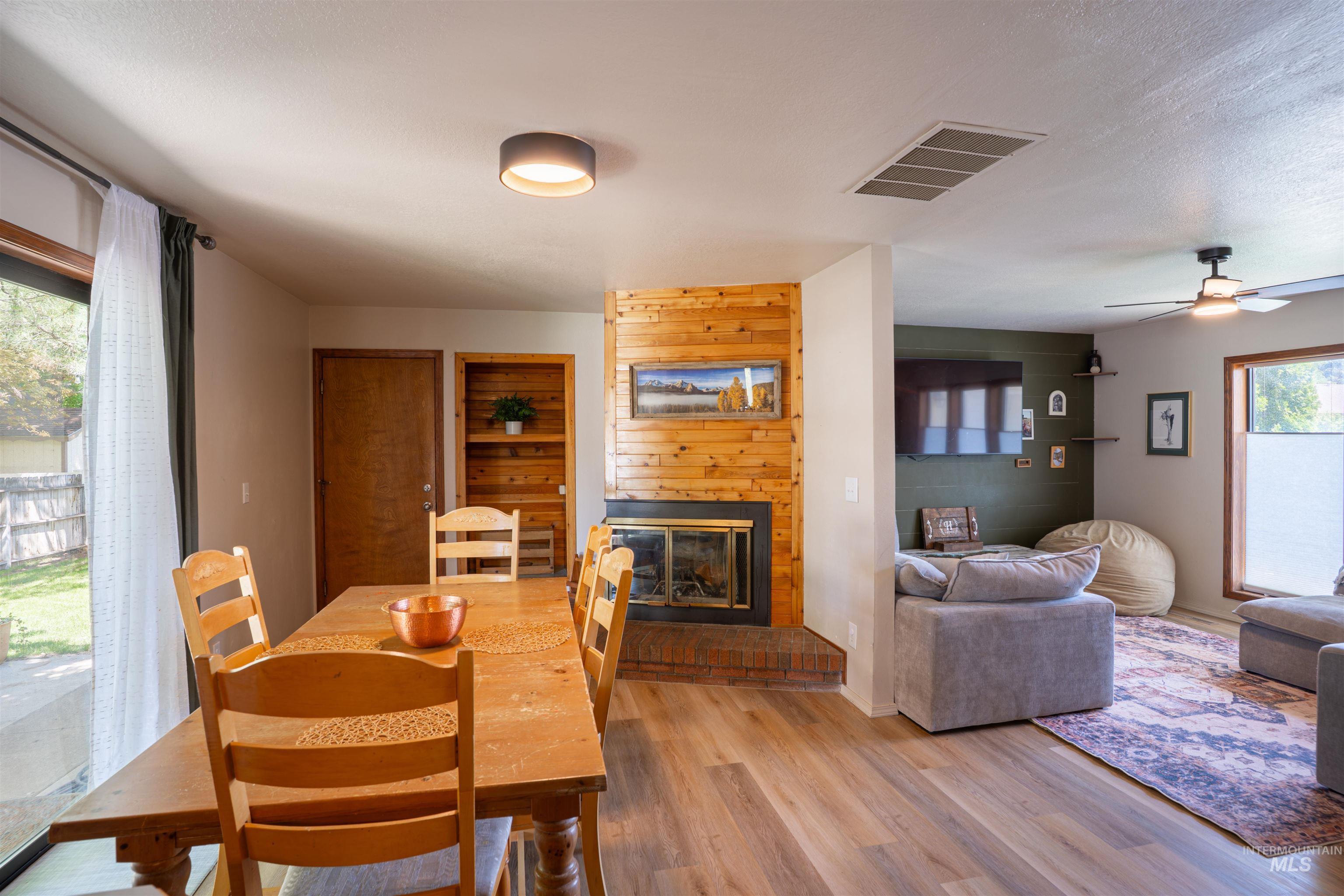 2711 Elizabeth Blvd, Twin Falls, Idaho 83301, 3 Bedrooms, 2 Bathrooms, Residential For Sale, Price $350,000, 98994995