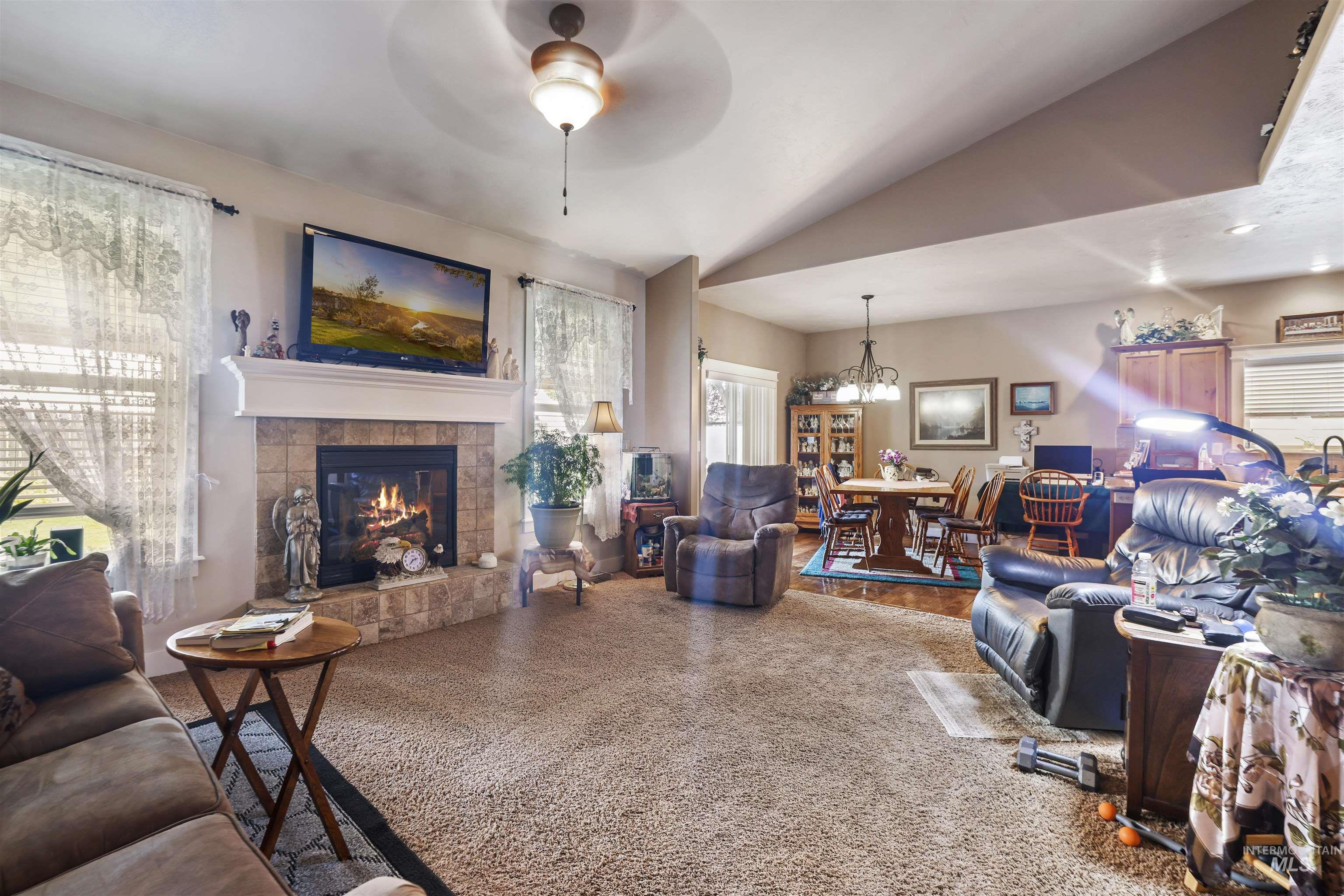 2306 Eastbrooke Rd, Twin Falls, Idaho 83301, 4 Bedrooms, 2.5 Bathrooms, Residential For Sale, Price $460,000,MLS 98994996
