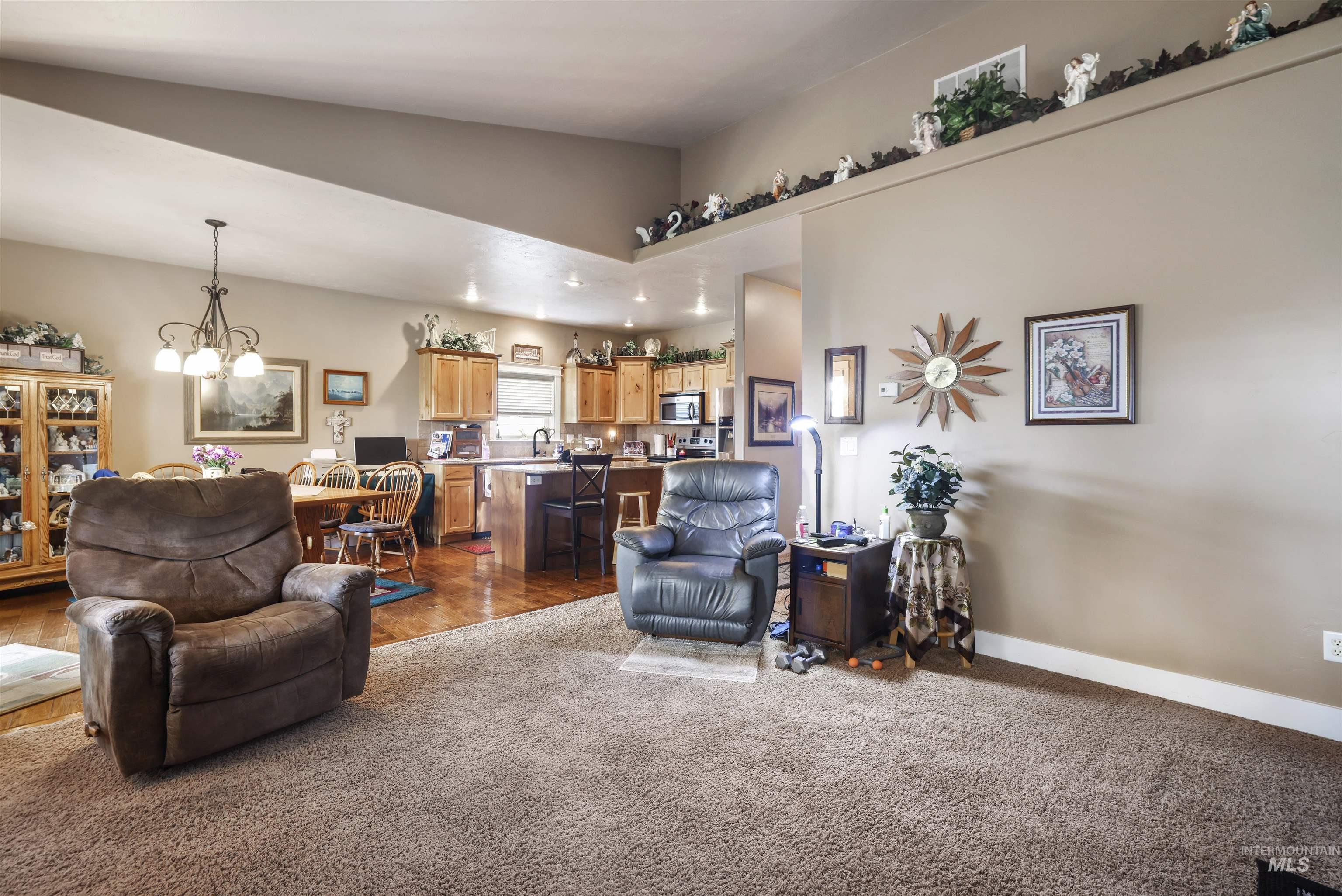 2306 Eastbrooke Rd, Twin Falls, Idaho 83301, 4 Bedrooms, 2.5 Bathrooms, Residential For Sale, Price $460,000,MLS 98994996