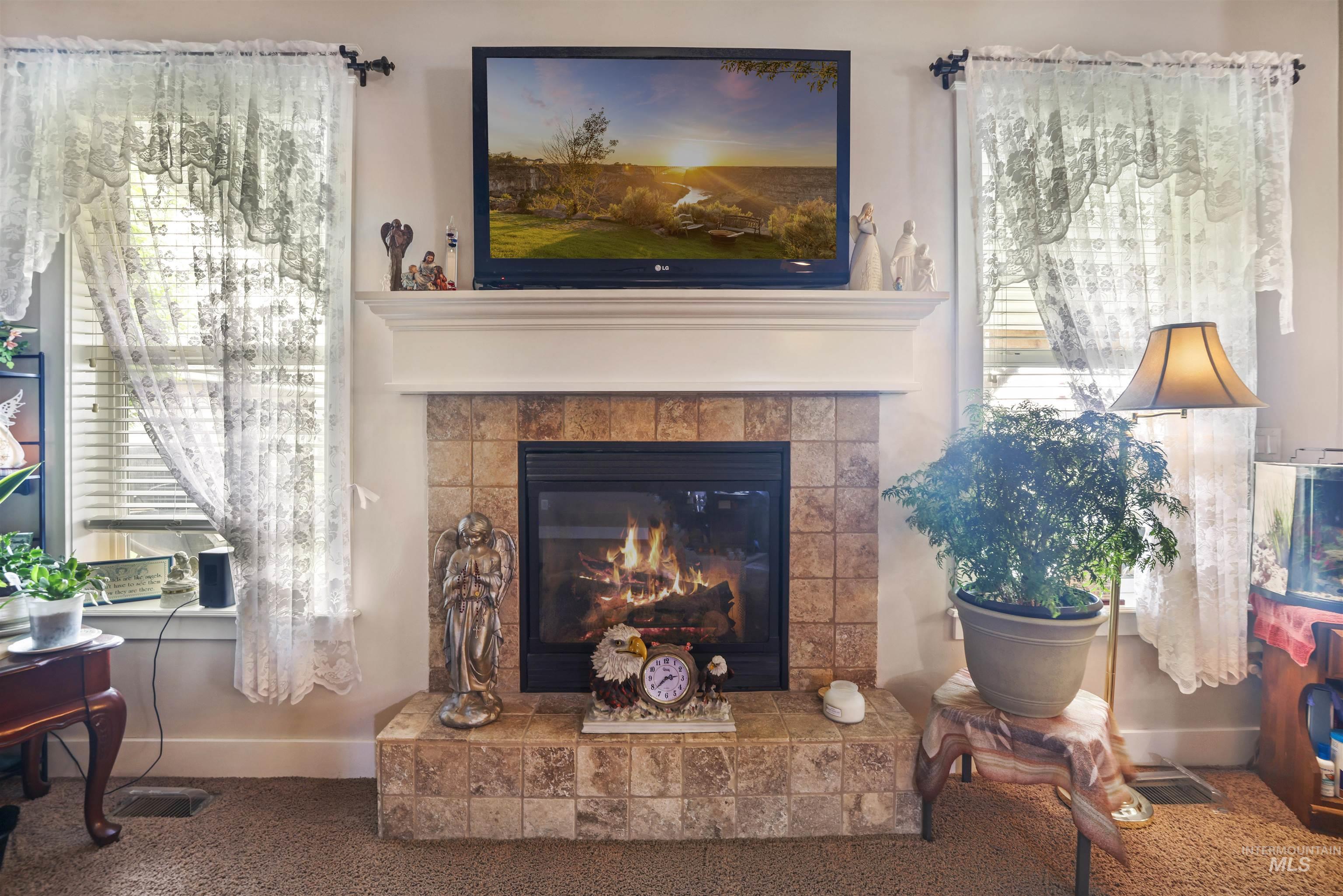 2306 Eastbrooke Rd, Twin Falls, Idaho 83301, 4 Bedrooms, 2.5 Bathrooms, Residential For Sale, Price $460,000,MLS 98994996