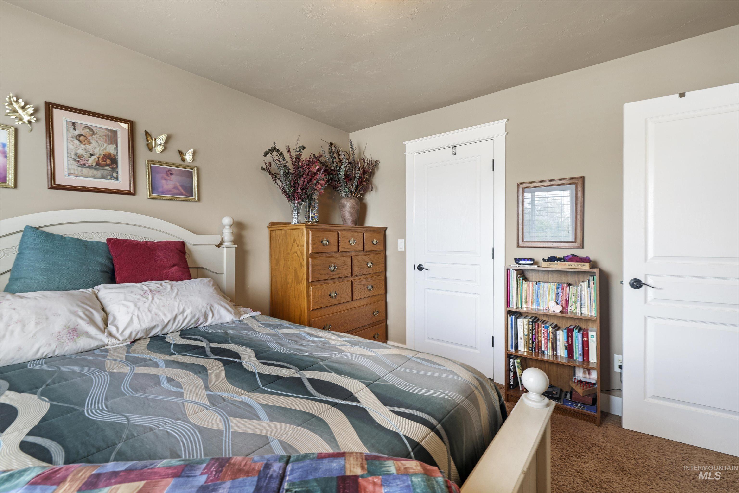 2306 Eastbrooke Rd, Twin Falls, Idaho 83301, 4 Bedrooms, 2.5 Bathrooms, Residential For Sale, Price $460,000,MLS 98994996