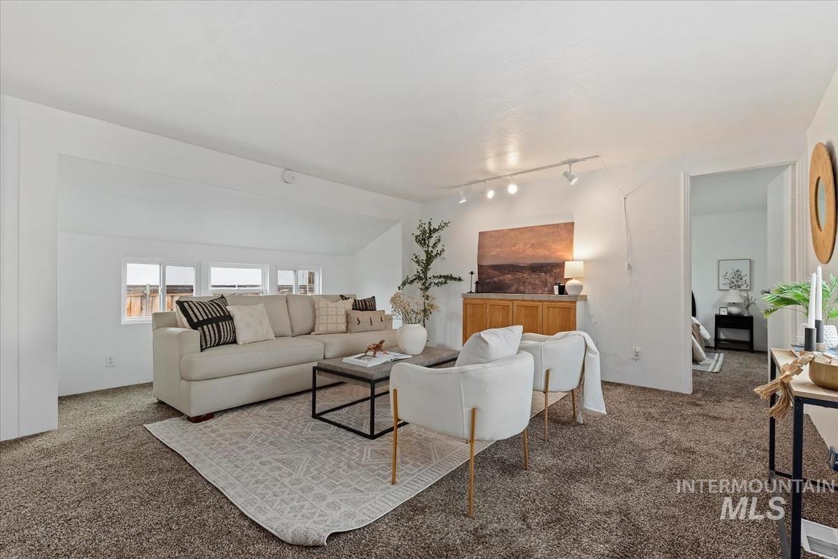 3686 S Clacton Way, Boise, Idaho 83716, 2 Bedrooms, 1.5 Bathrooms, Residential For Sale, Price $275,000, 98994997