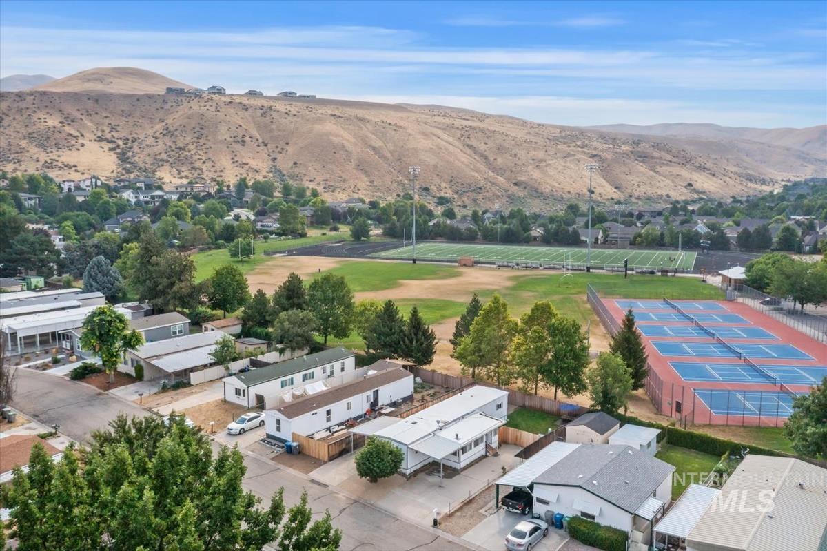 3686 S Clacton Way, Boise, Idaho 83716, 2 Bedrooms, 1.5 Bathrooms, Residential For Sale, Price $275,000, 98994997
