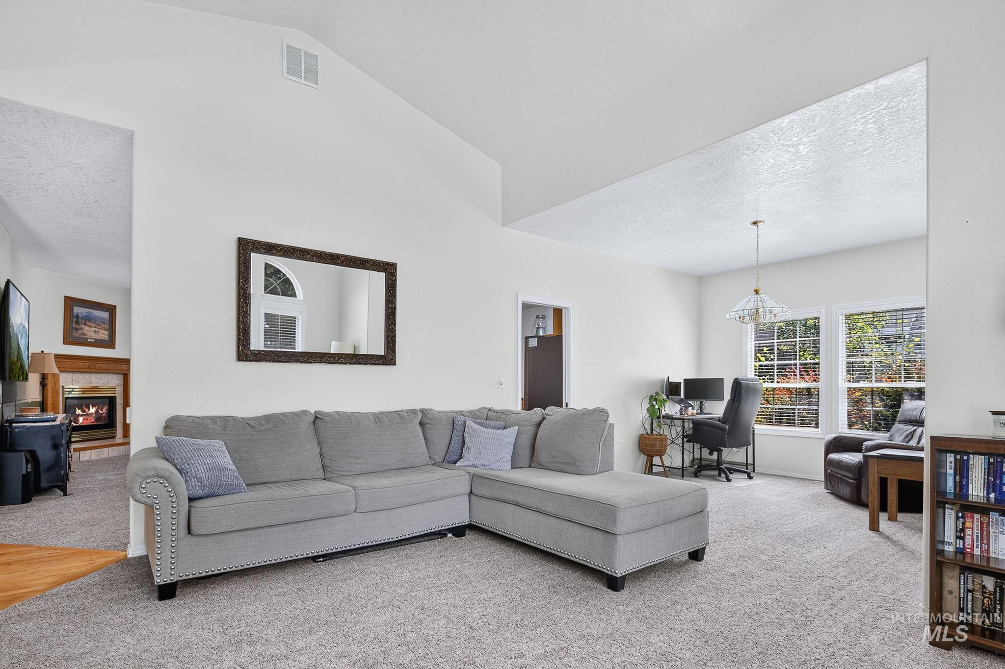 2498 S Bayou Bar Way, Meridian, Idaho 83642, 3 Bedrooms, 2 Bathrooms, Residential For Sale, Price $515,000,MLS 98995001