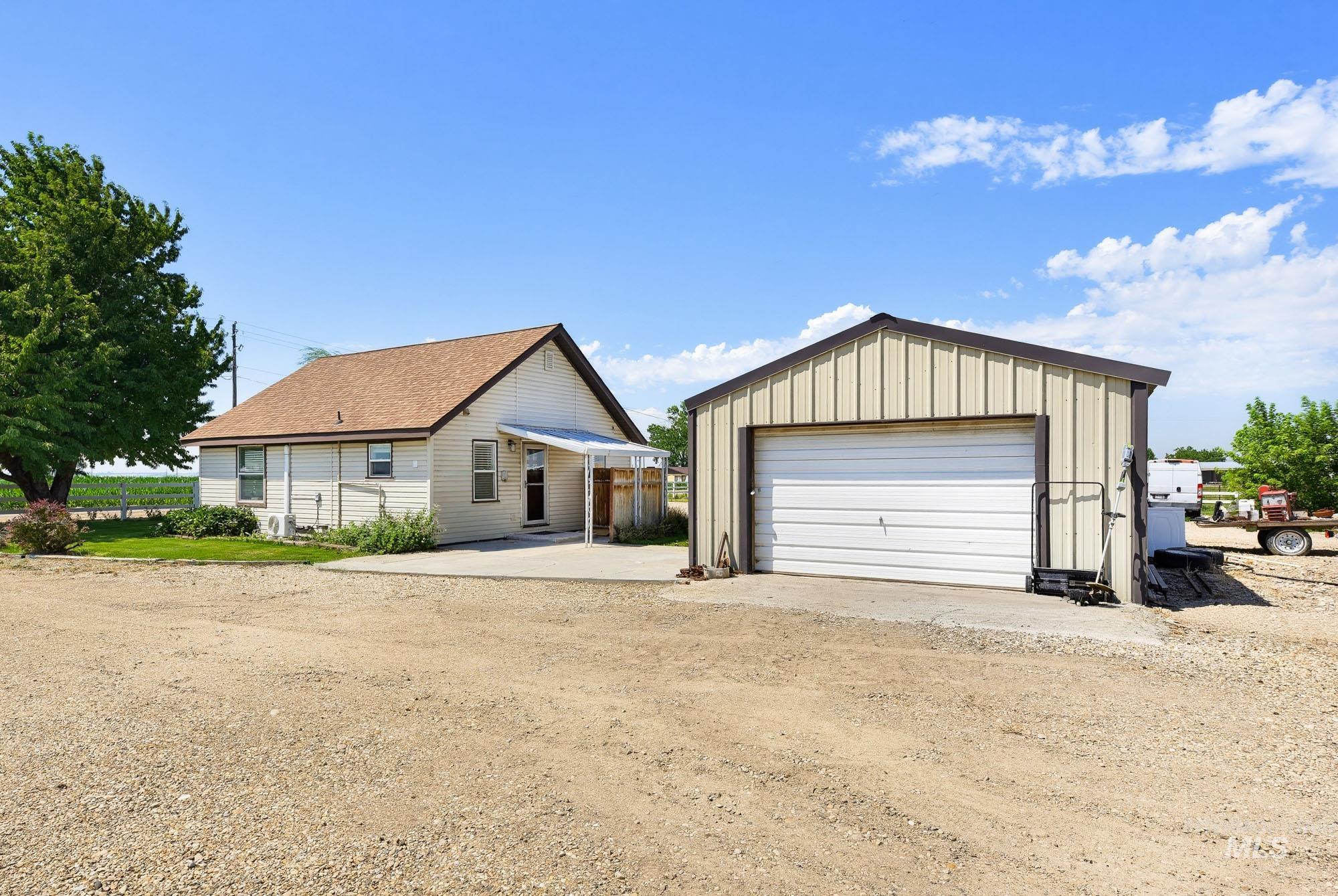 24900 Market Rd, Parma, Idaho 83660, 4 Bedrooms, 2 Bathrooms, Residential For Sale, Price $1,400,000, 98995009