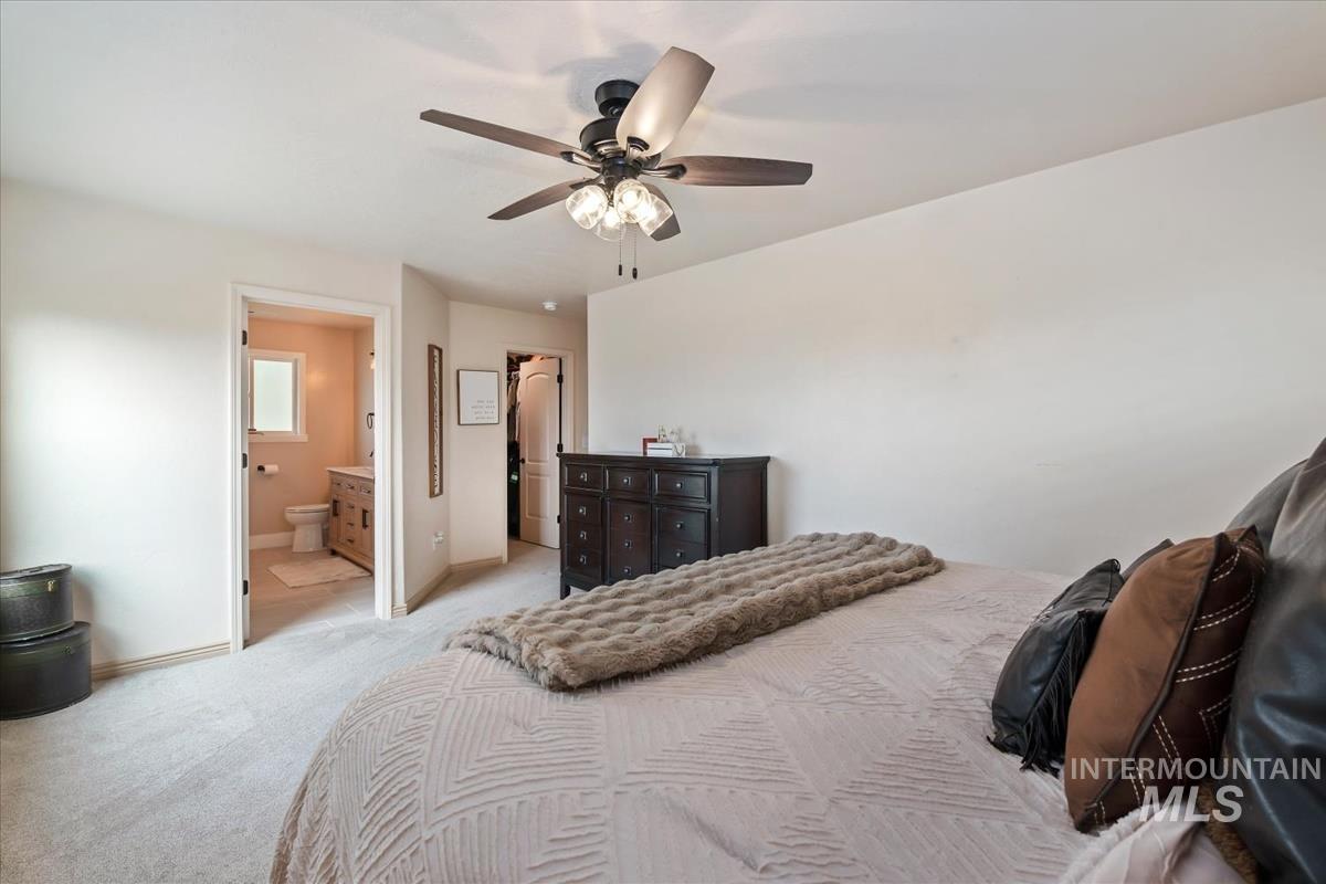 983 N Plaza Rd, Emmett, Idaho 83617, 3 Bedrooms, 2.5 Bathrooms, Residential For Sale, Price $775,000,MLS 98995010