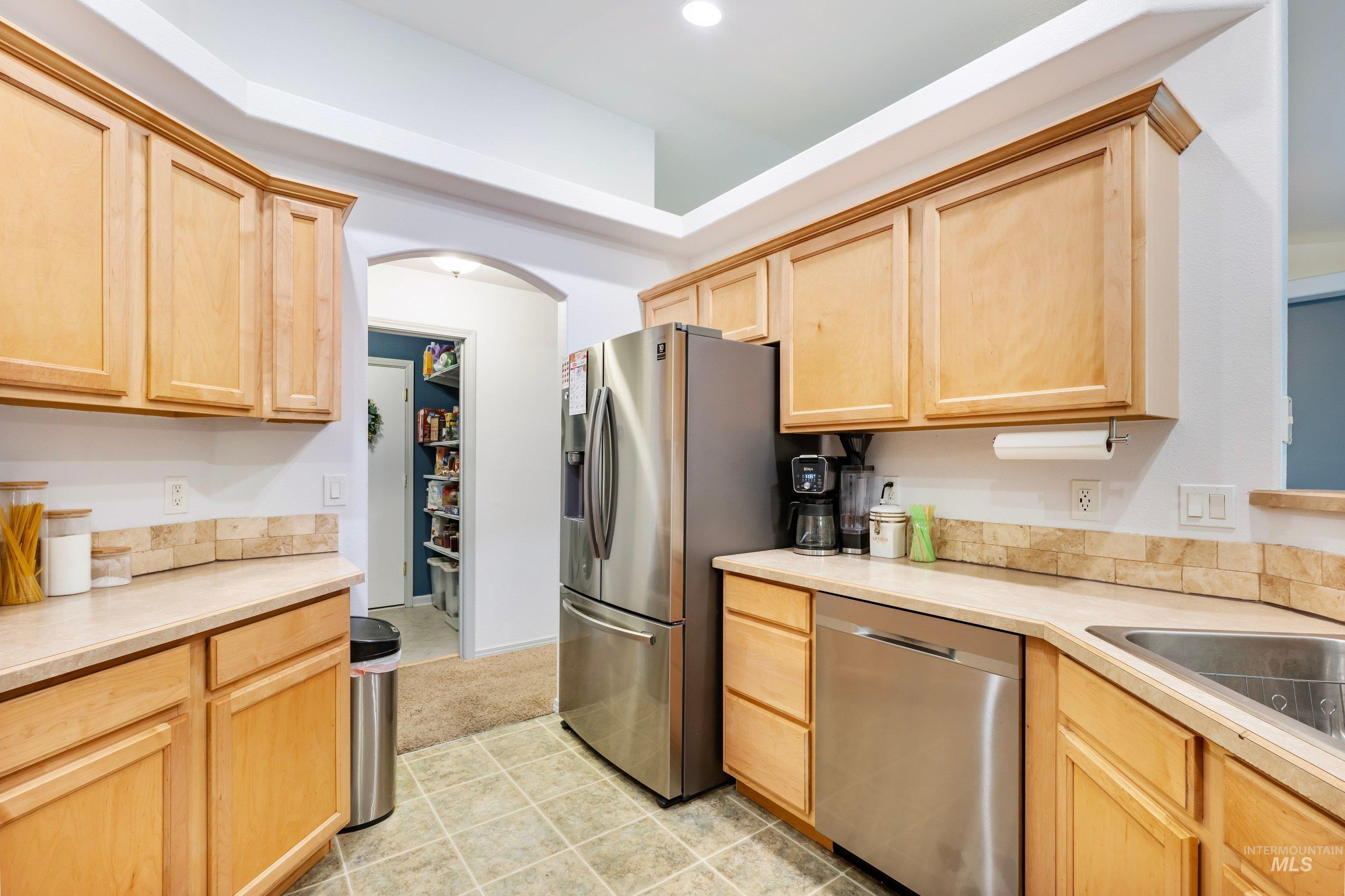 464 NW Jerome Ave, Mountain Home, Idaho 83647, 4 Bedrooms, 2 Bathrooms, Residential For Sale, Price $370,000, 98995011