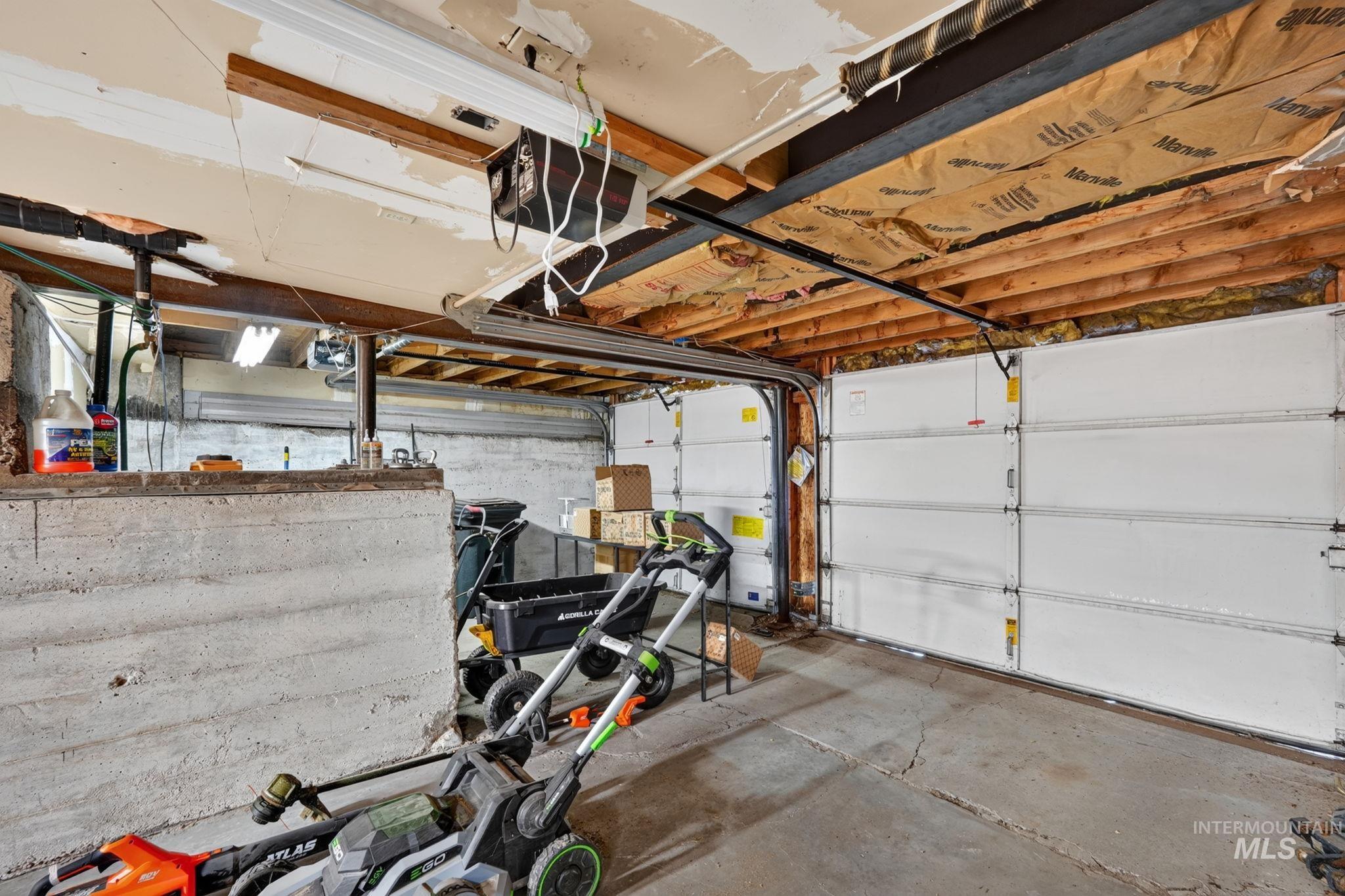 310 Elm Street, Idaho Falls, Idaho 83402, 4 Bedrooms, 2 Bathrooms, Residential For Sale, Price $699,000,MLS 98995012