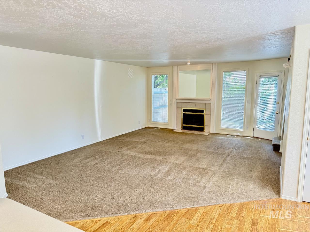 7047 W Irving Lane, Boise, Idaho 83704, 3 Bedrooms, 2.5 Bathrooms, Residential For Sale, Price $379,000, 98995013