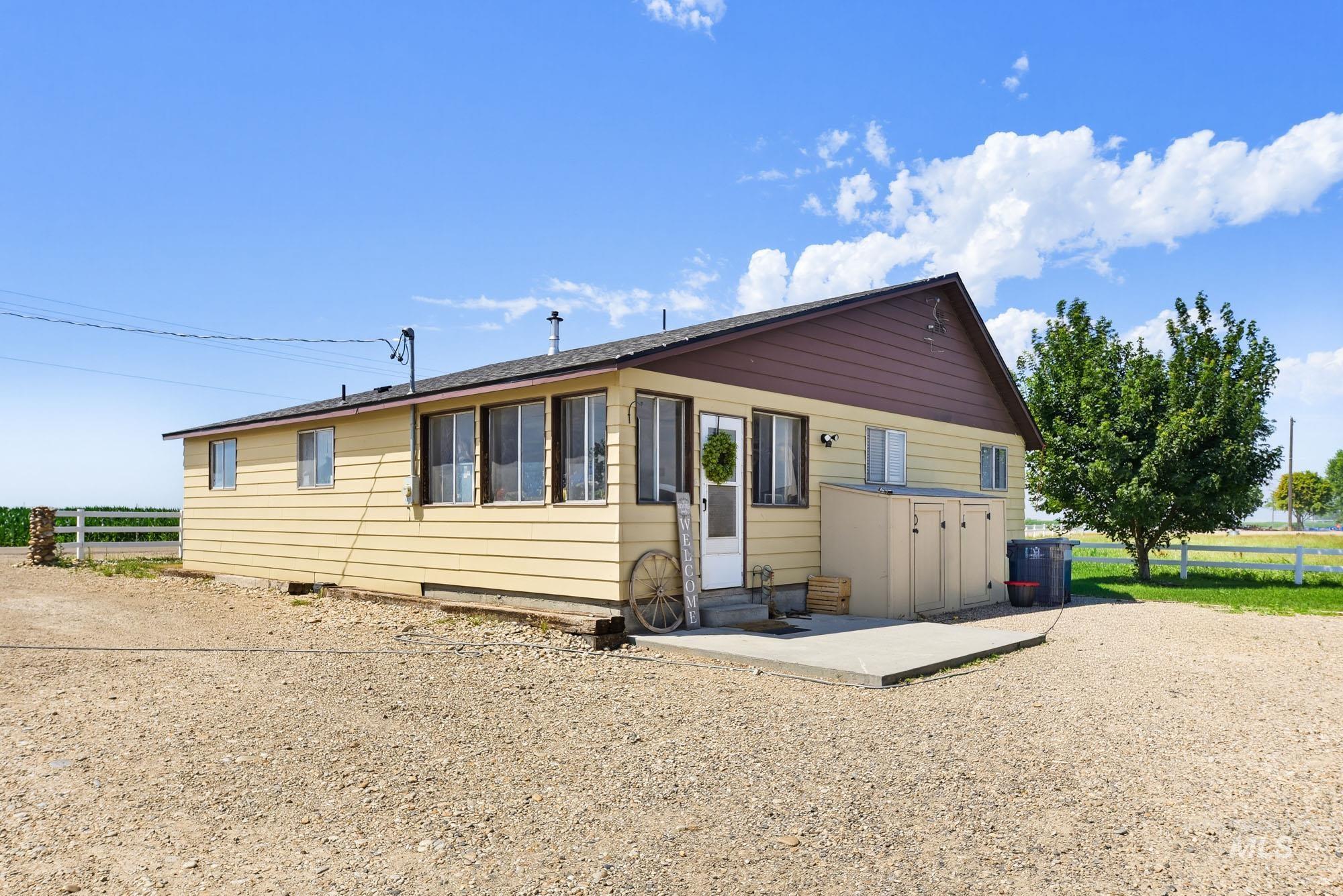 24900 Market Rd, Parma, Idaho 83660, 4 Bedrooms, 2 Bathrooms, Farm & Ranch For Sale, Price $1,400,000,MLS 98995014