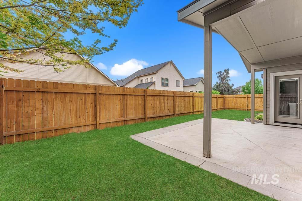 9703 W Blue Meadows St, Boise, Idaho 83709, 3 Bedrooms, 2.5 Bathrooms, Residential For Sale, Price $569,900,MLS 98995018