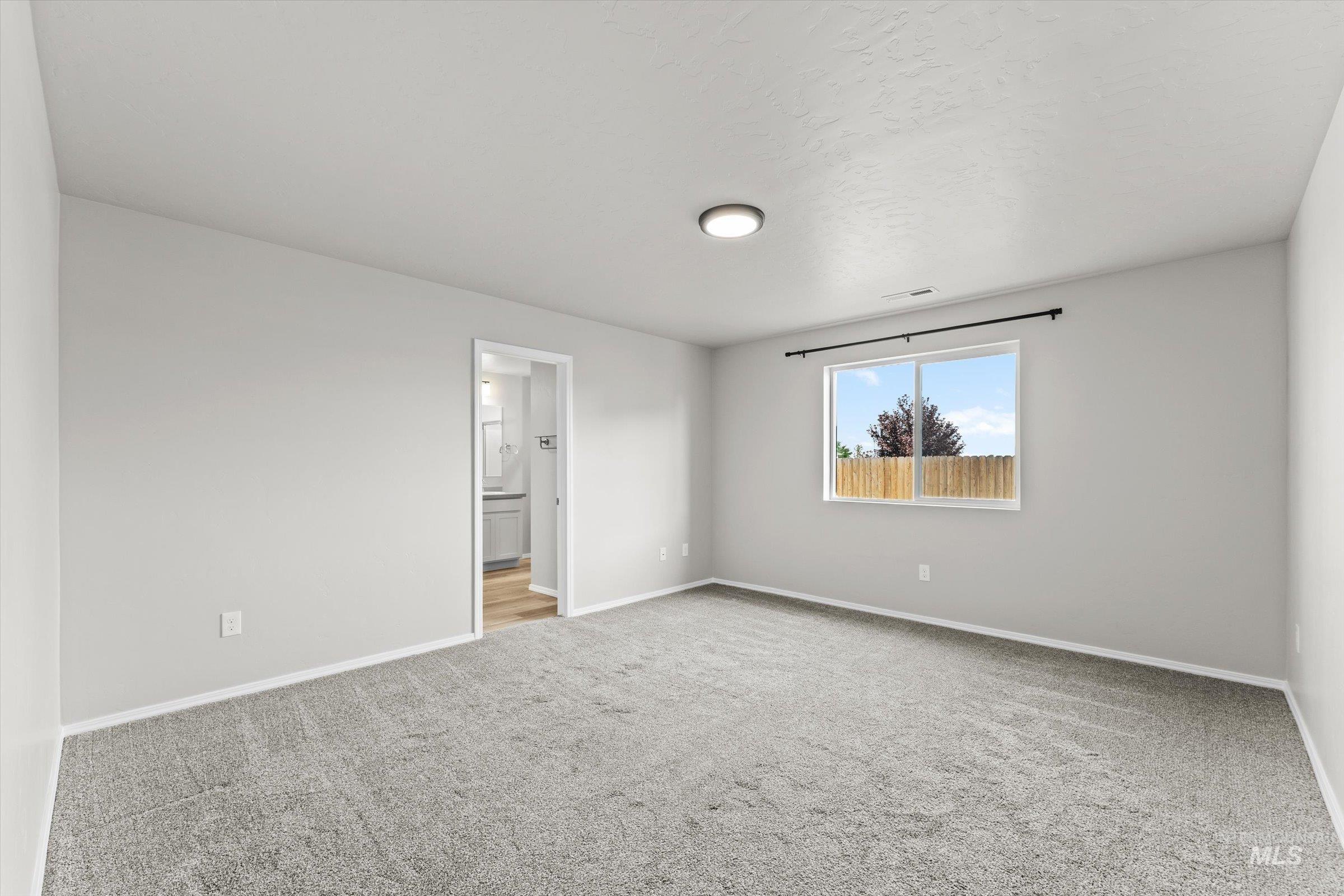 1060 SW Shikra, Mountain Home, Idaho 83647, 4 Bedrooms, 2 Bathrooms, Residential For Sale, Price $399,000, 98995019