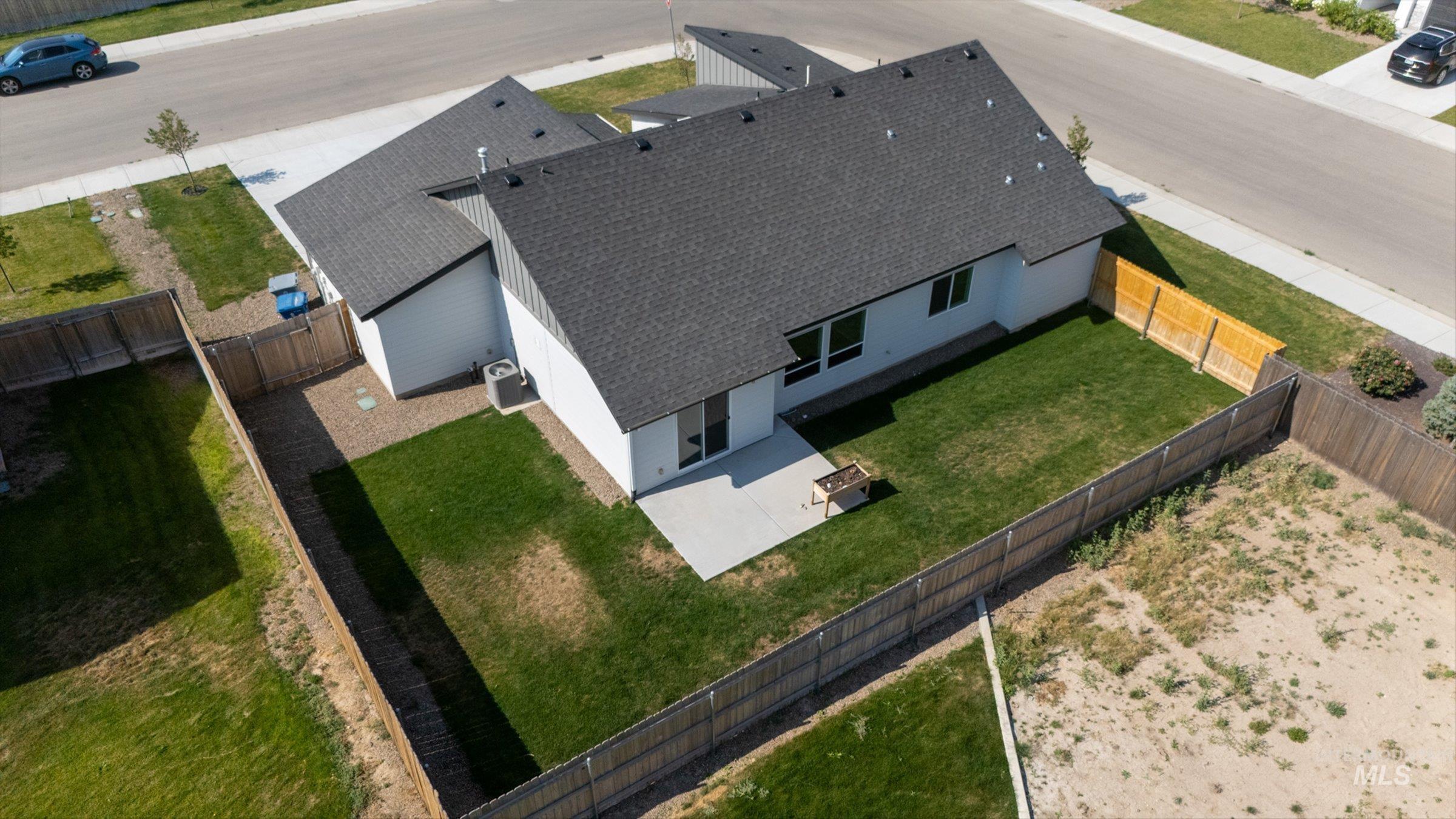 1060 SW Shikra, Mountain Home, Idaho 83647, 4 Bedrooms, 2 Bathrooms, Residential For Sale, Price $399,000,MLS 98995019