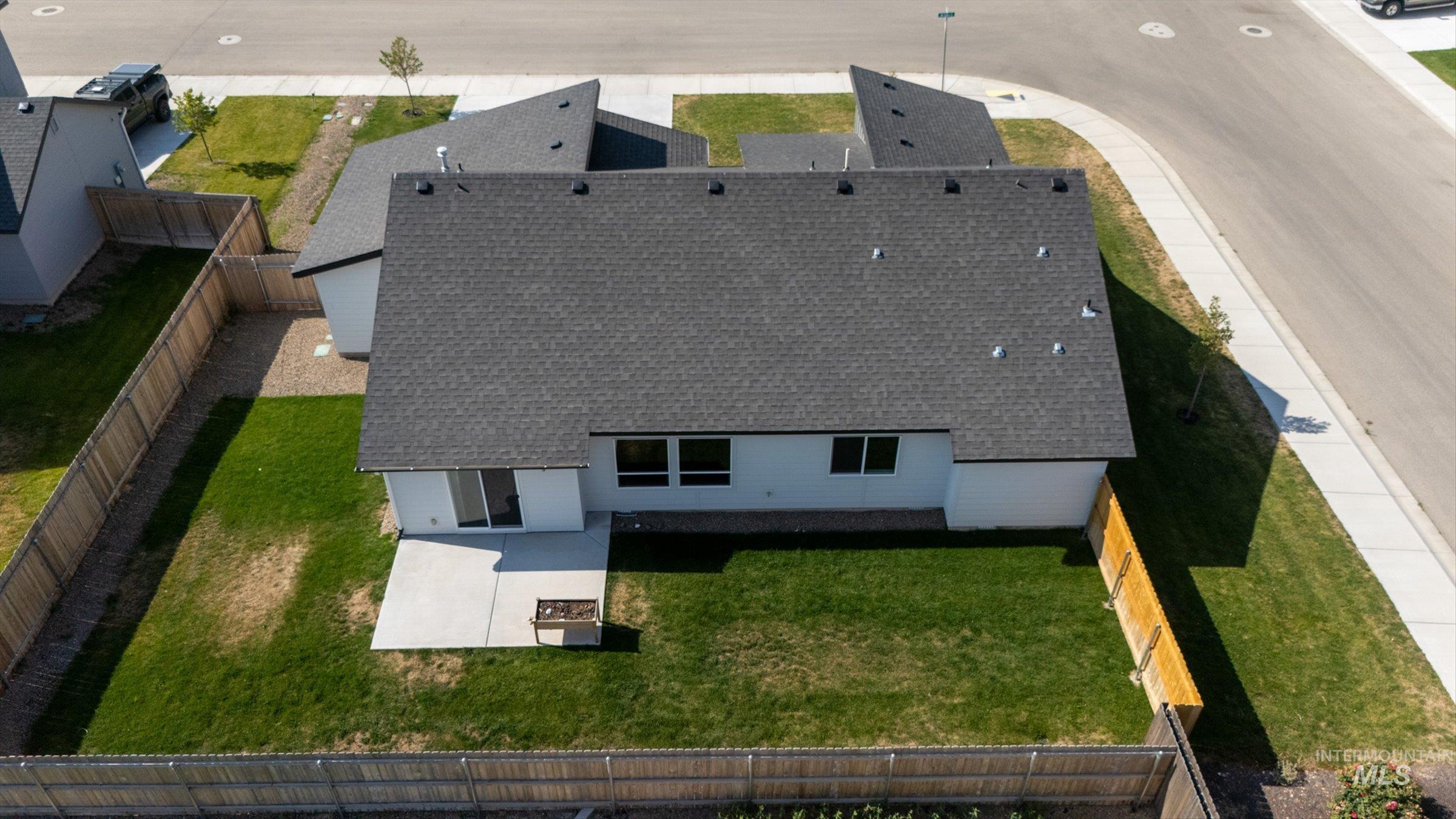 1060 SW Shikra, Mountain Home, Idaho 83647, 4 Bedrooms, 2 Bathrooms, Residential For Sale, Price $399,000,MLS 98995019